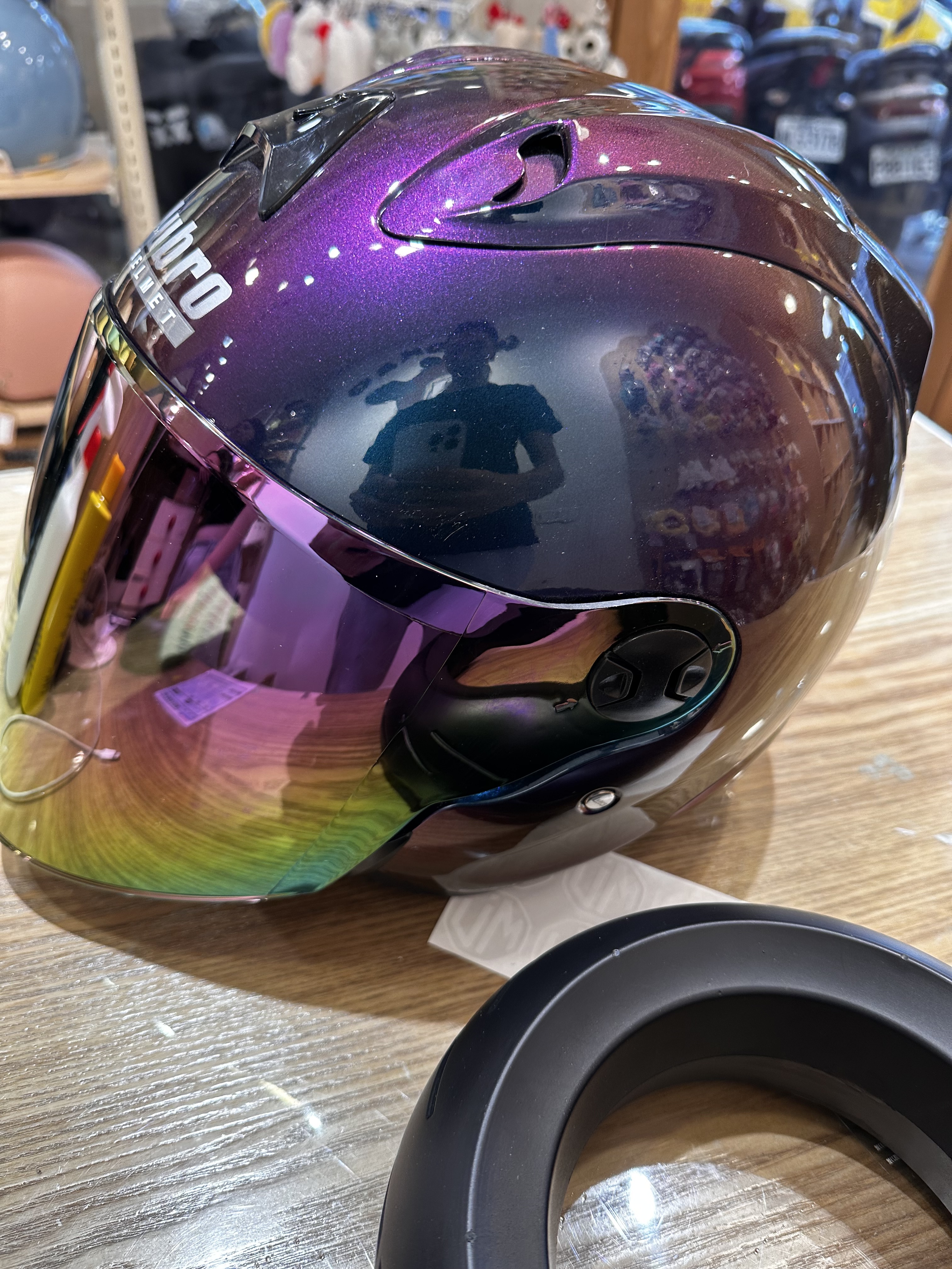 LUBRO RACE 變色龍 x 彩片