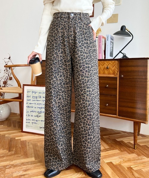 日系品牌服飾 moment+ 今年必備!豹紋牛仔長褲 豹紋單品 豹紋褲 牛仔褲 長褲 寬褲 直筒褲 休閒褲 4色(任買兩件711免運)/預購