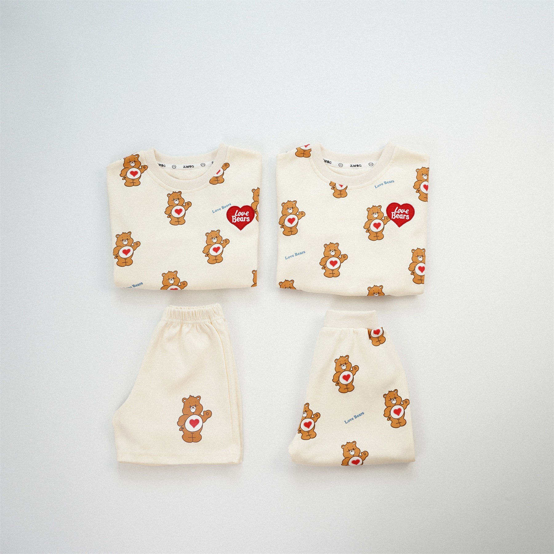 🐻𝐂𝐚𝐫𝐞 𝐁𝐞𝐚𝐫𝐬 Love Bears 印滿熊衛衣五分褲/長褲套裝