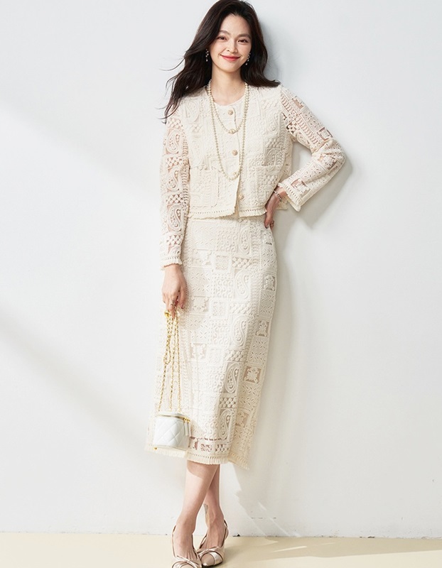 小香風方格緹花中長裙 米白