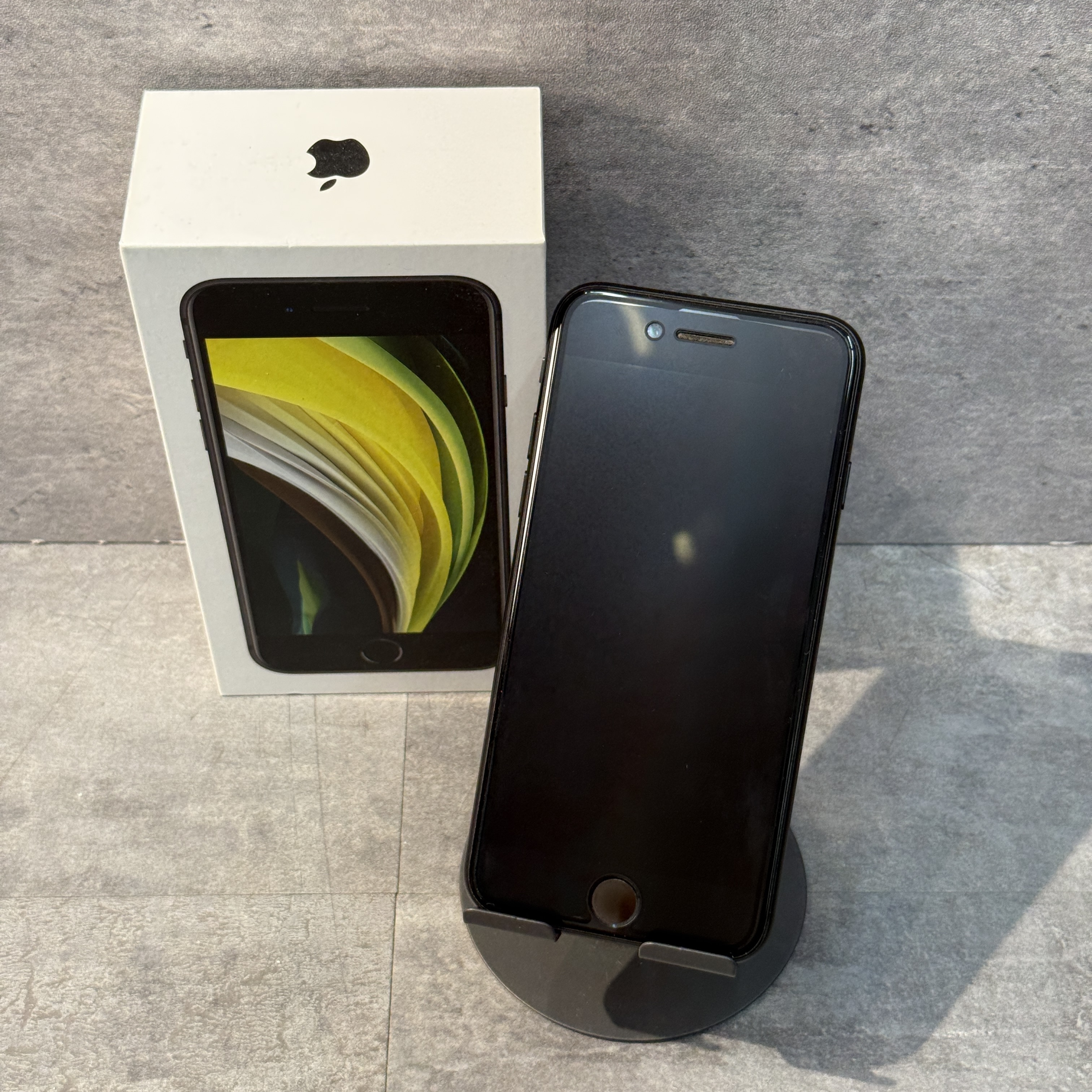 【二手】iPhone SE2 128G 黑色