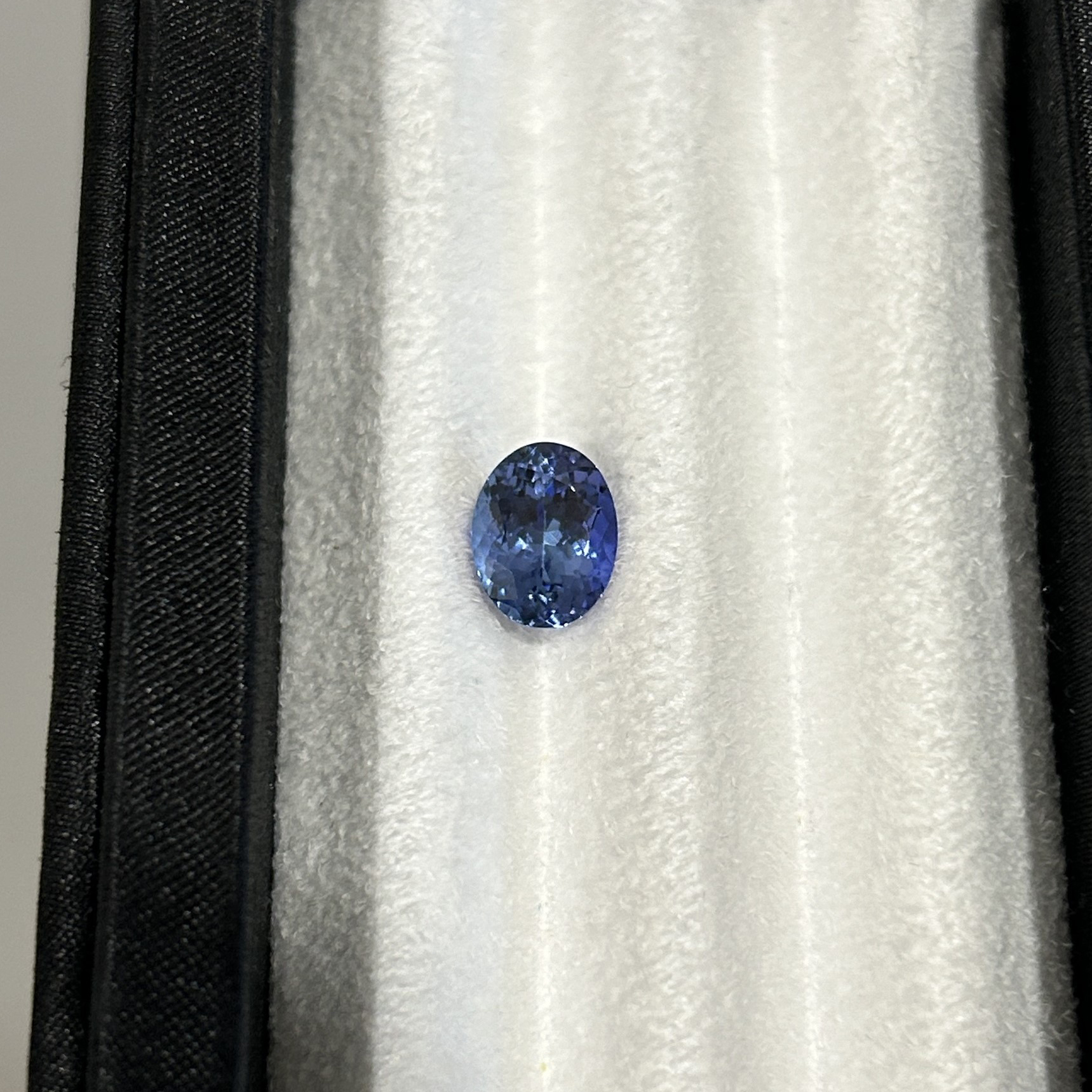 丹泉石 Tanzanite/2.30克拉（附證書）