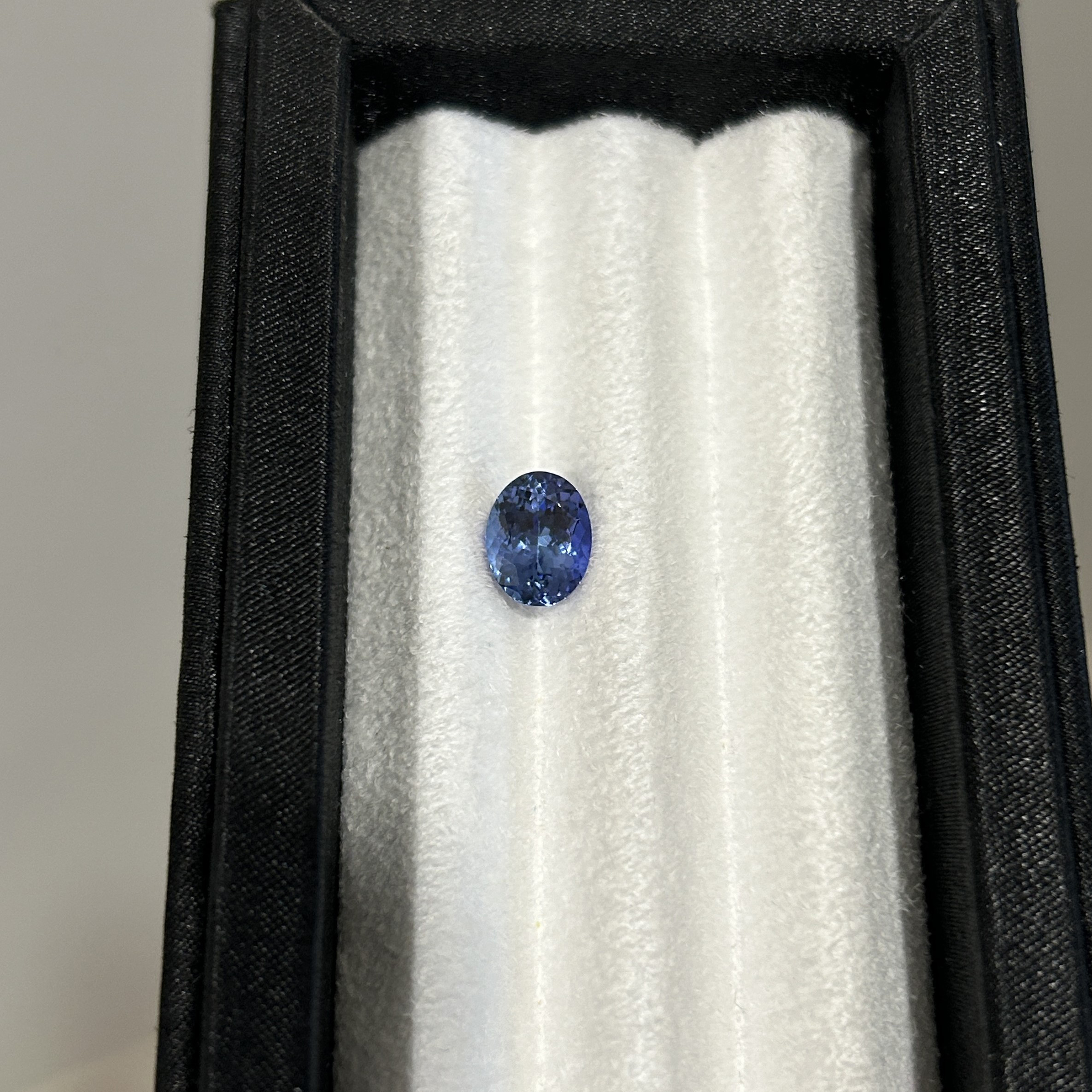 丹泉石 Tanzanite/2.30克拉（附證書）