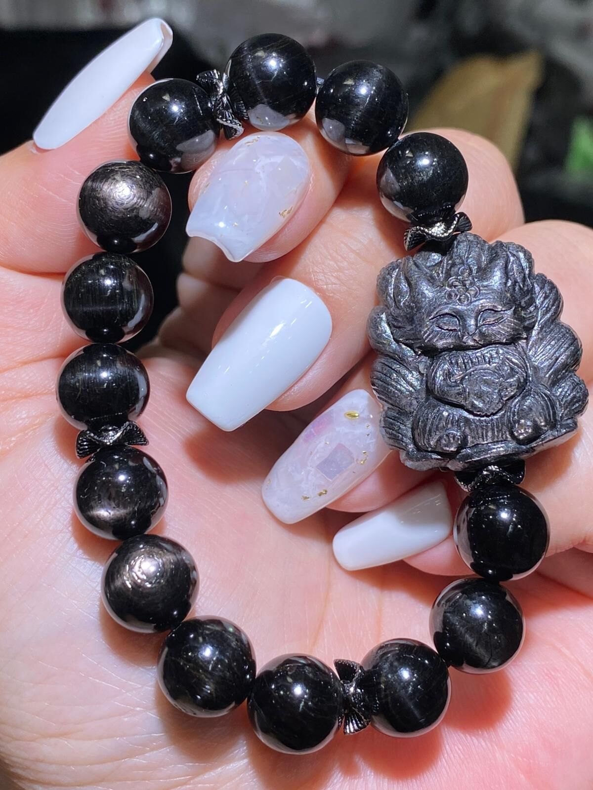 10.5-10.8mm金運九尾狐手串