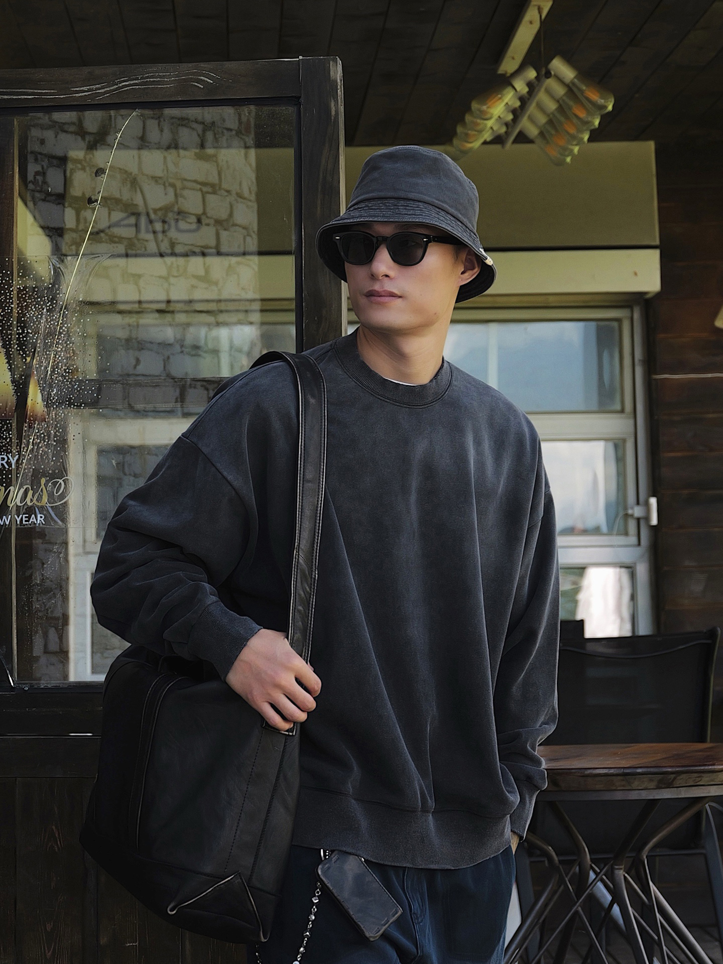 Unbent 25 A/W 素面標語水洗大學踢