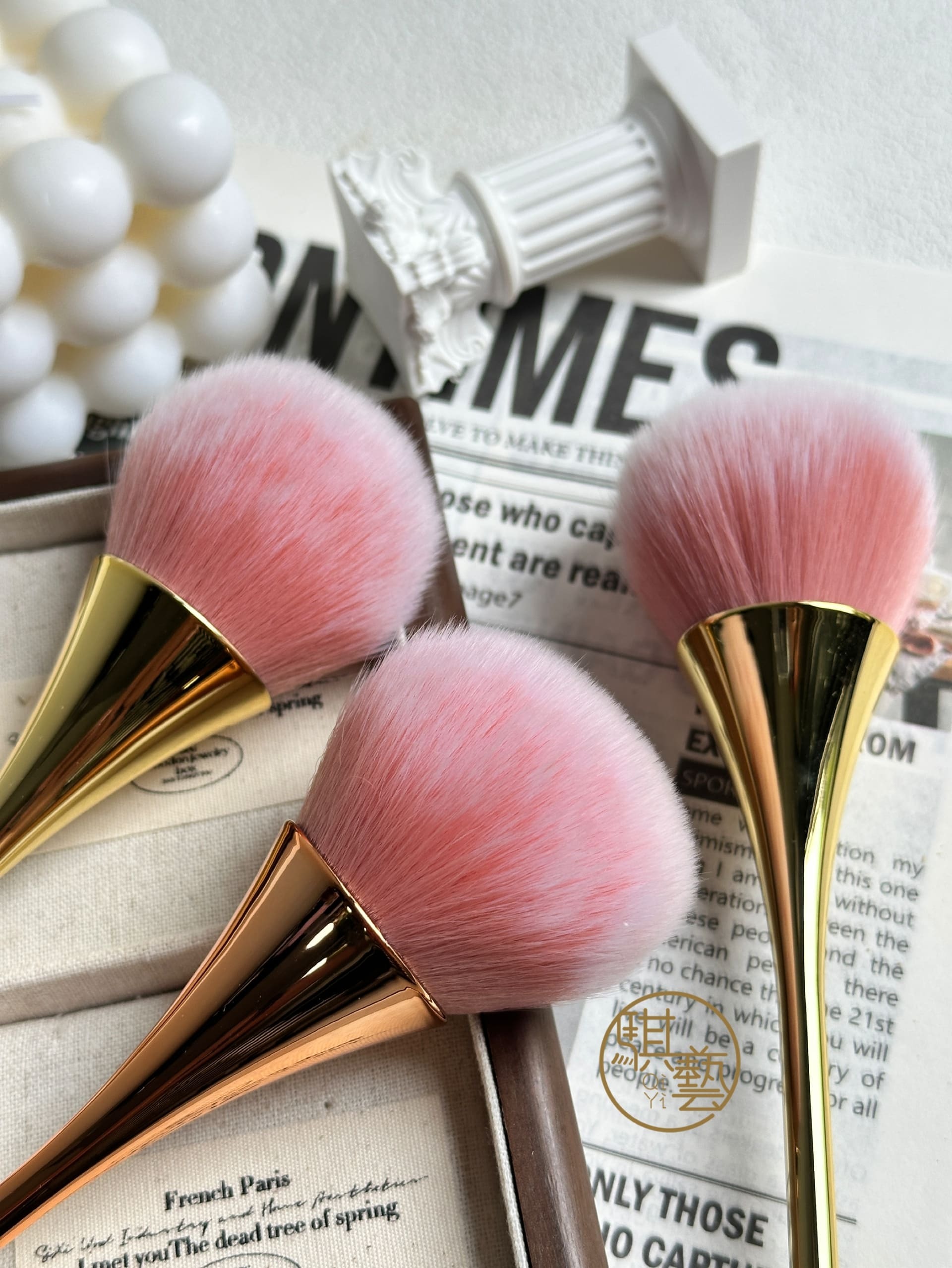 水晶粉塵清潔美容刷｜水晶保養專用 & 化妝刷雙用