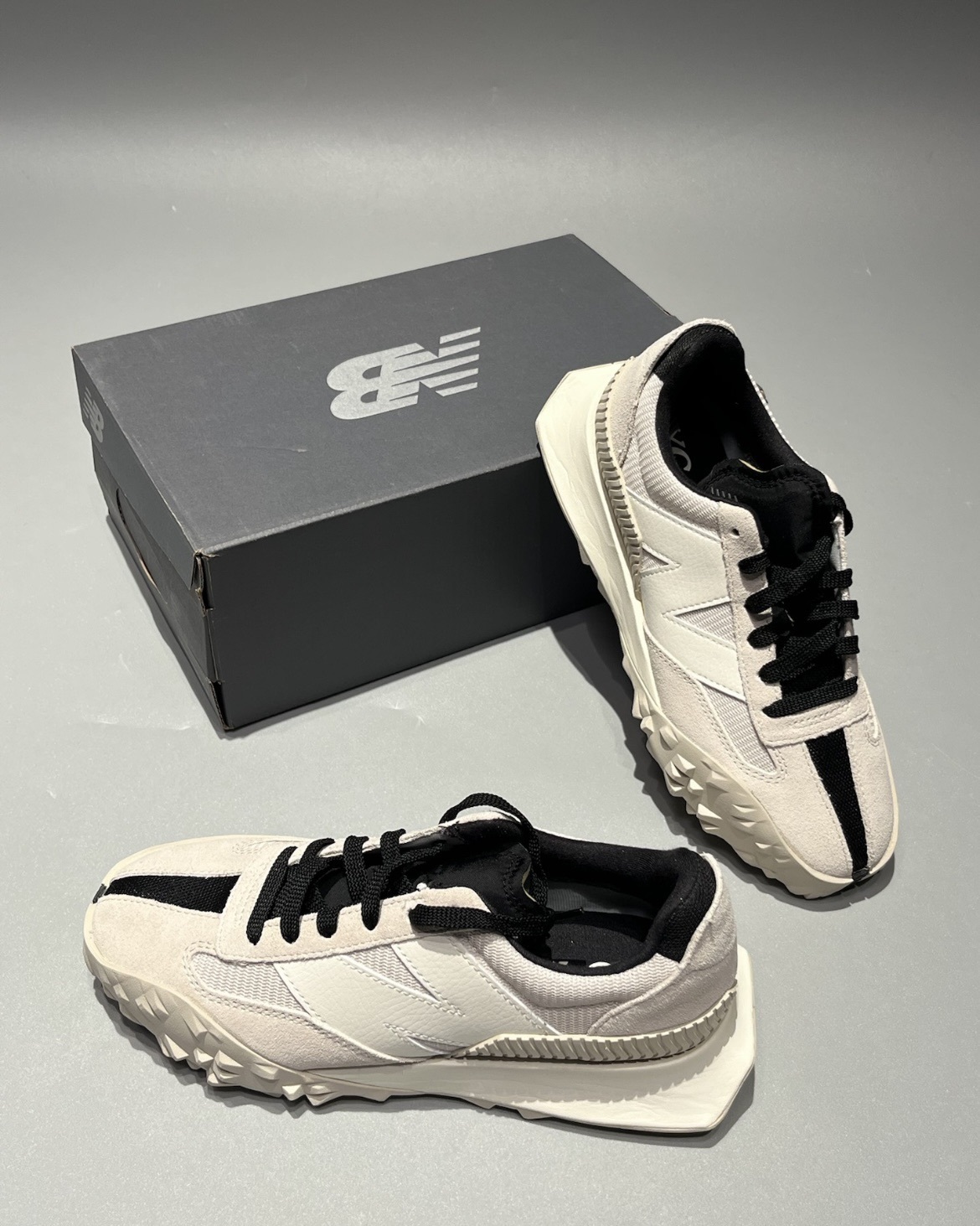 New Balance XC-72 米白 IU 李知恩同款 nb 麂皮 復古 潮鞋 越野鞋底 休閒鞋 男鞋 女鞋 UXC72DB1-D