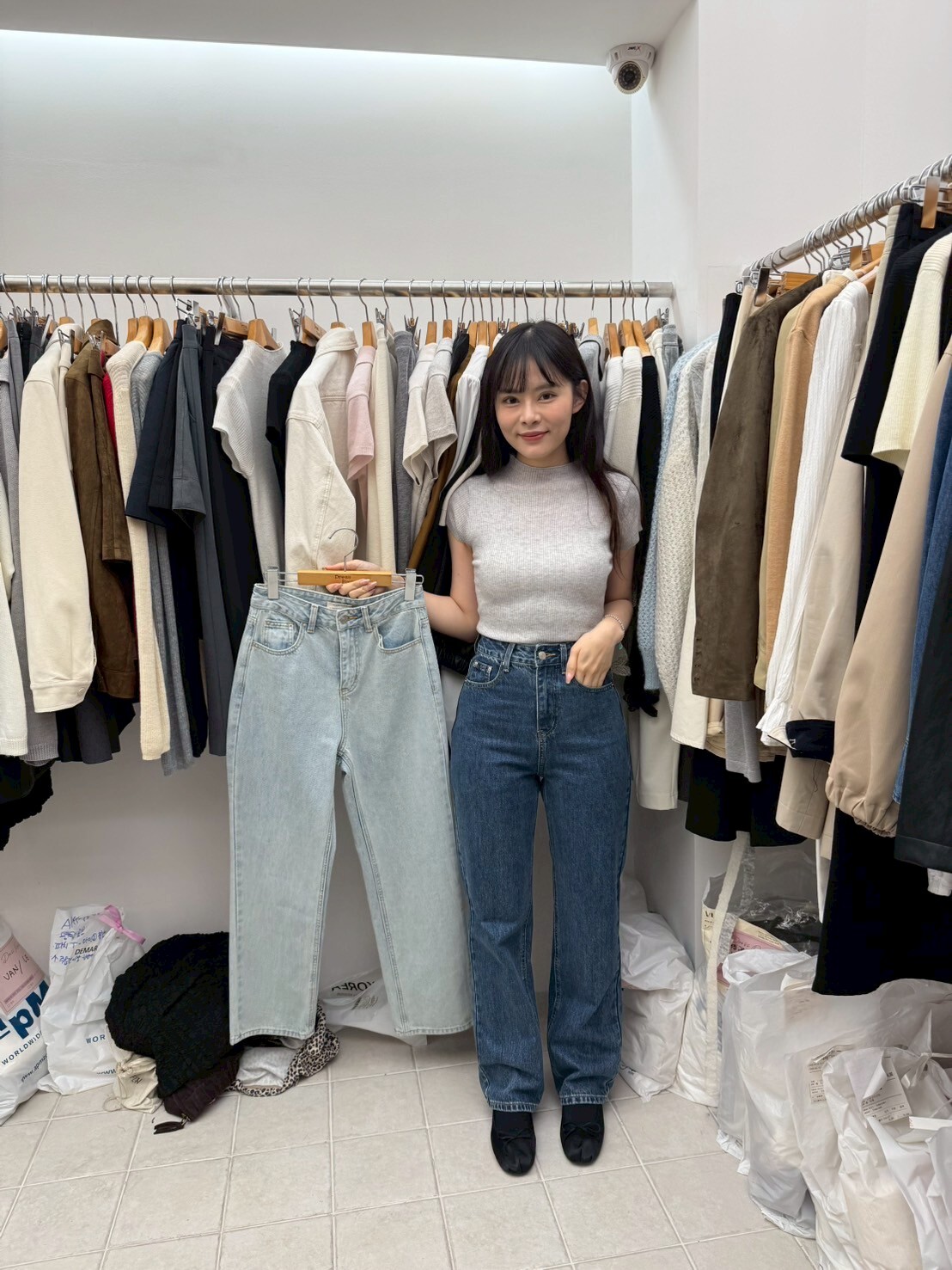 DR5033 超顯瘦版型垂感直筒牛仔褲