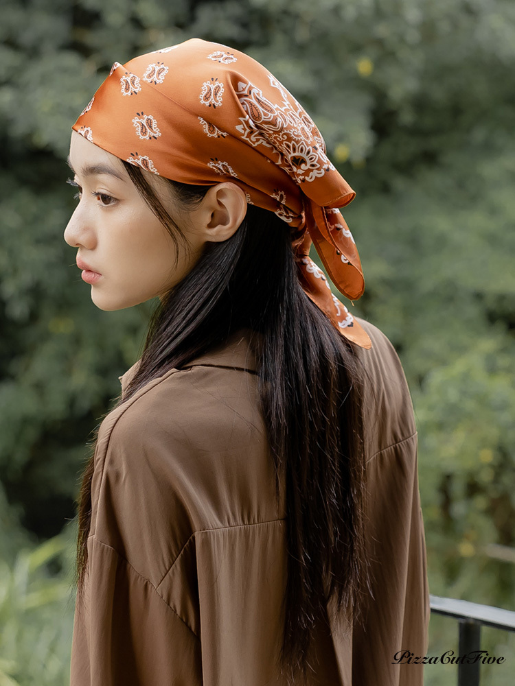 復古圖騰百搭絲巾 PizzaCutFive PCF25363100183