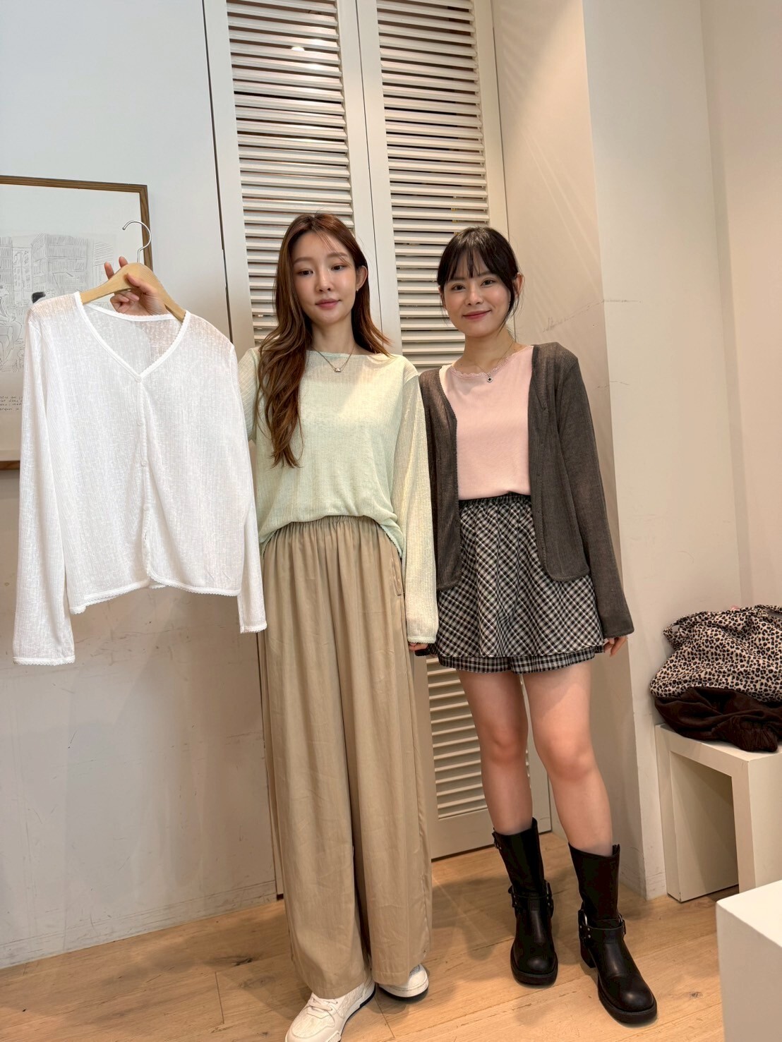 FA5045 小花邊V領直紋小外套