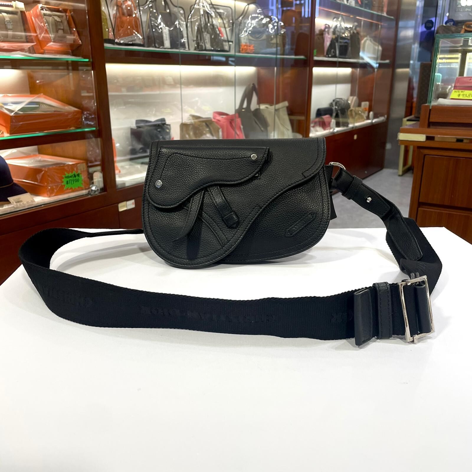 99%NEW二手DIOR 馬鞍包 黑色SADDLE MESSENGER BAG #香榭站正品
