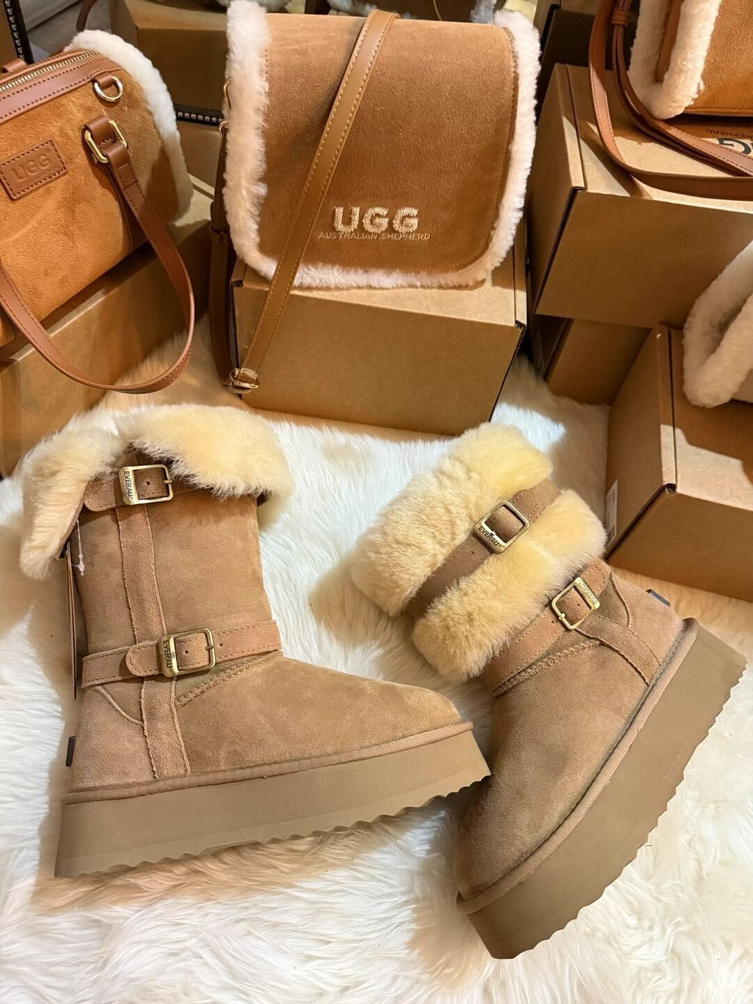 UGG 2025新款 一鞋三種穿法