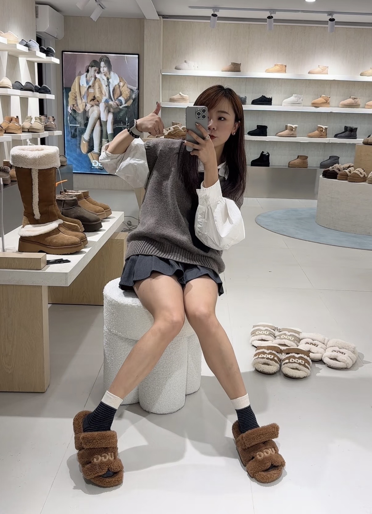 UGG 二舅拖鞋 (OZ wear)