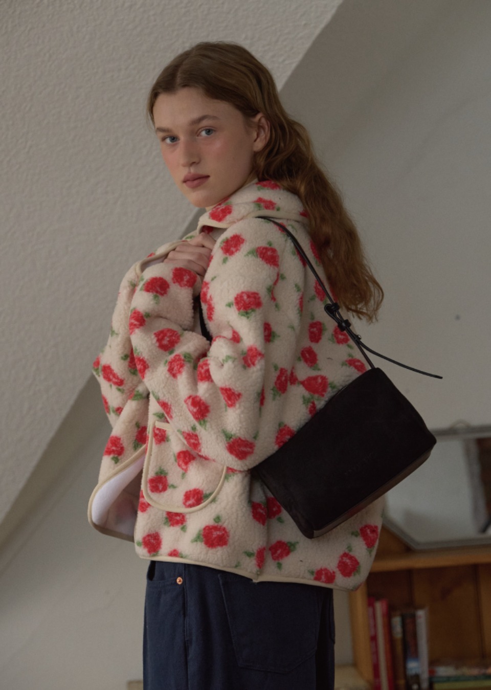 【直播】ANOETIC LL092026 ANC SUEDE SARA 單肩包