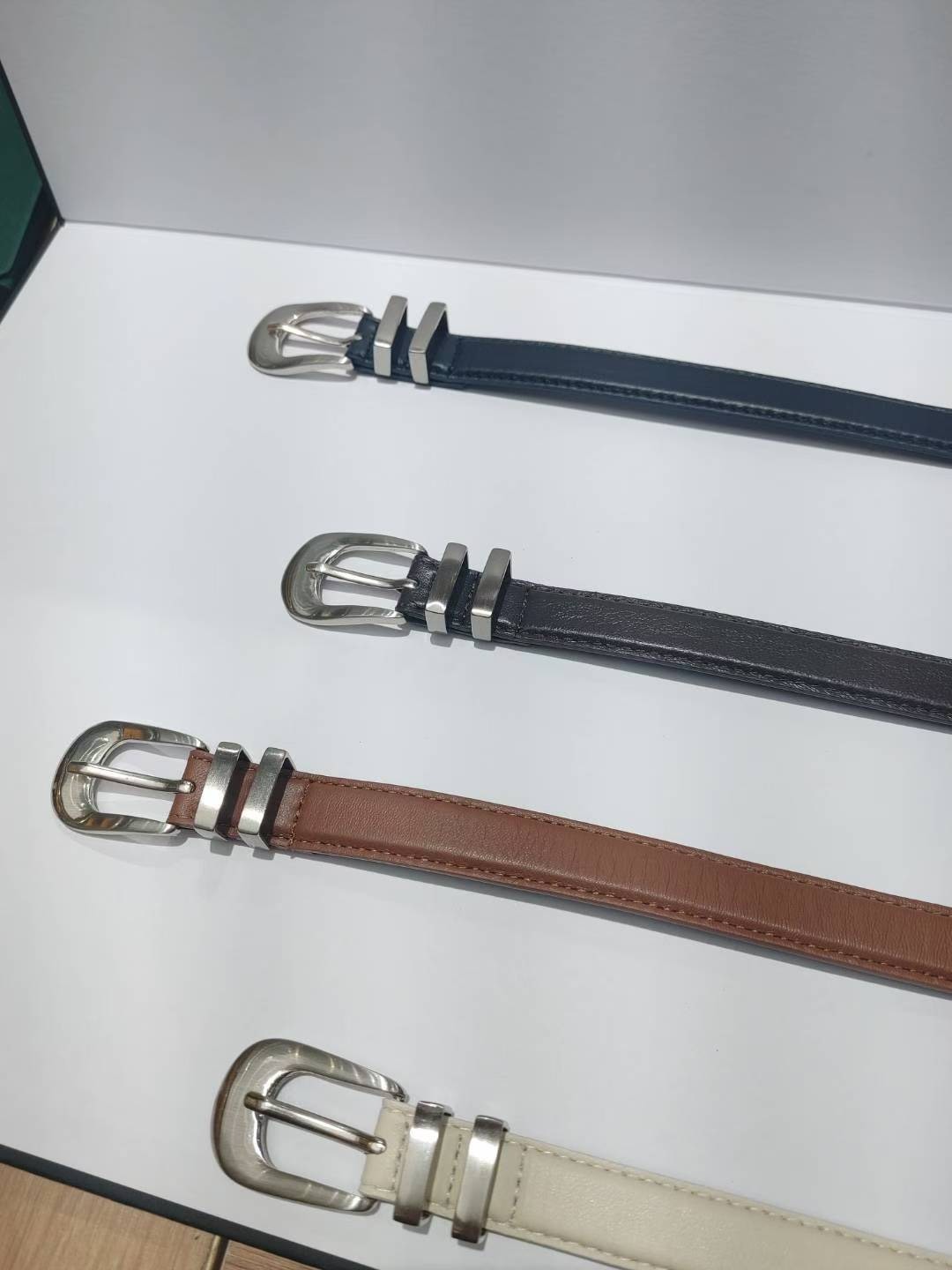 雙銀環真皮腰帶