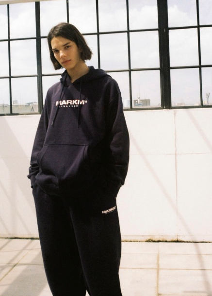 【現貨】MARKM LL0921203 Always Boy Logo 連帽衫