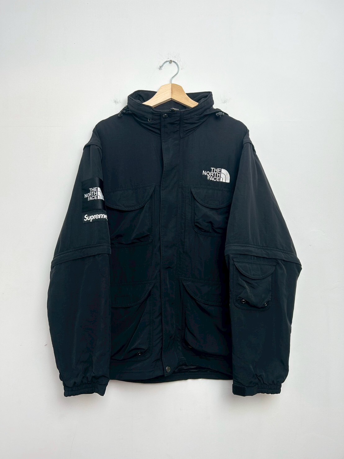 Supreme x The North Face Trekking Convertible Jacket SIZE XL