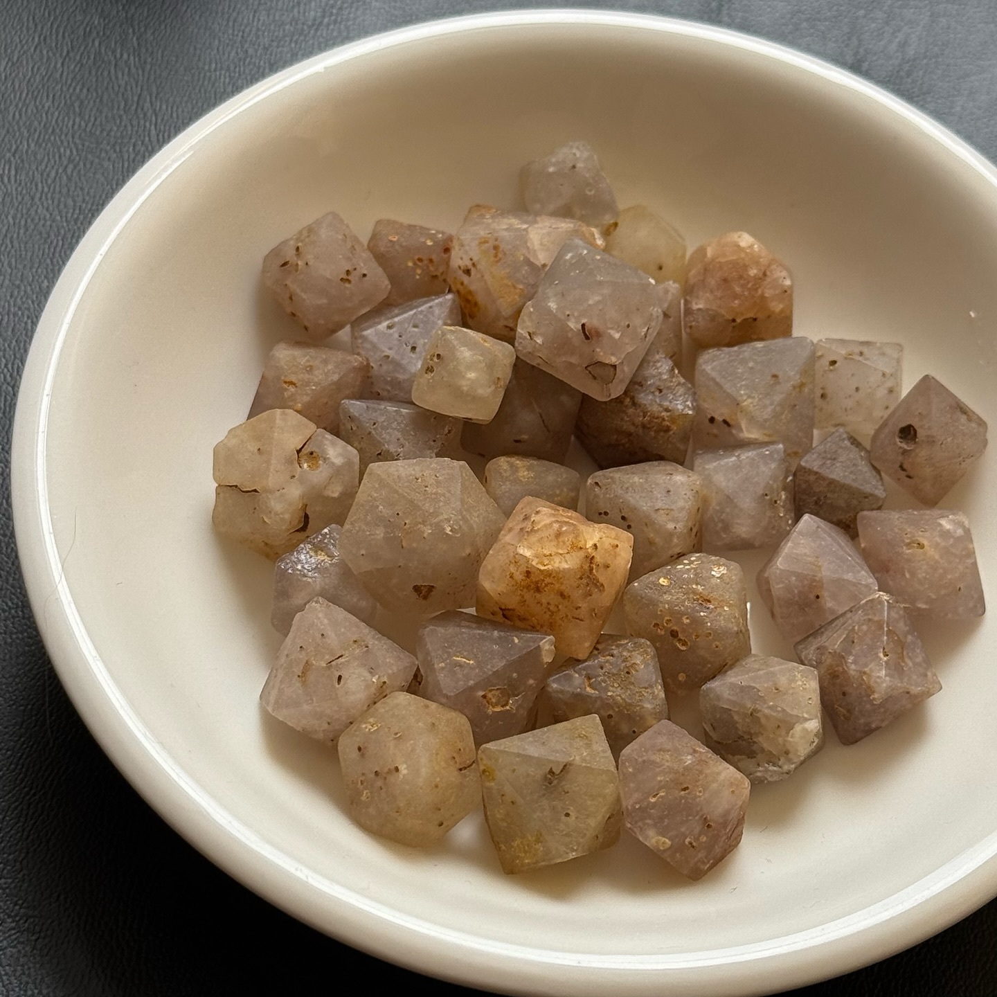 [原石] 伊朗高溫水晶 / 高溫石英 原礦