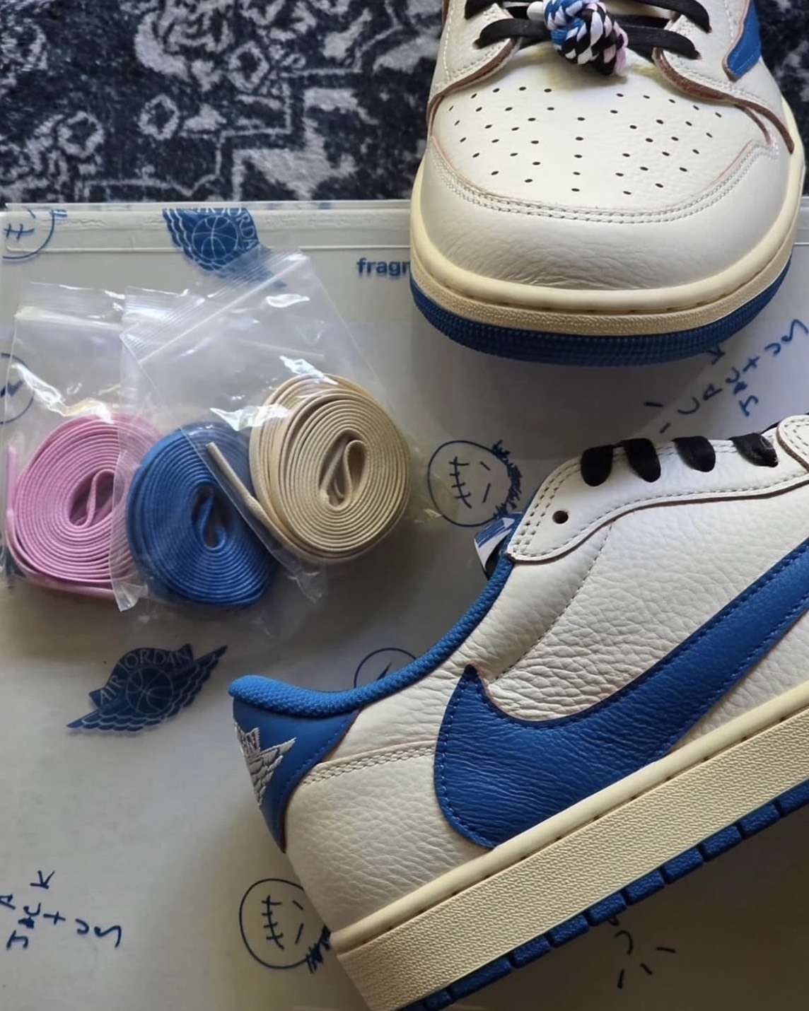 Travis Scott x Fragment x Air Jordan 1 Low "Sail Military Blue" 三方聯名 閃電倒鉤 2.0