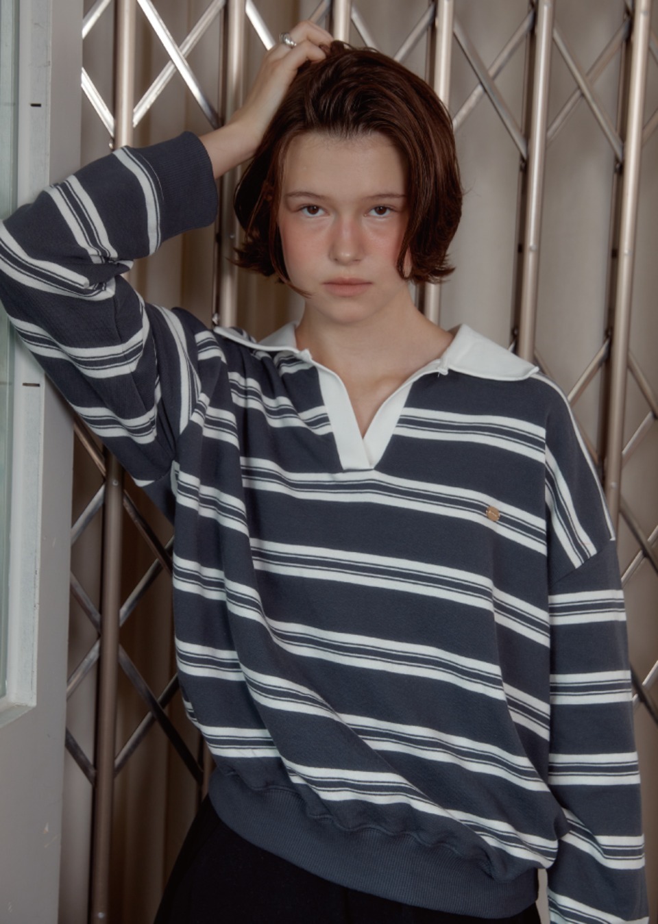 【直播】ANOETIC LL092043 條紋v領衛衣