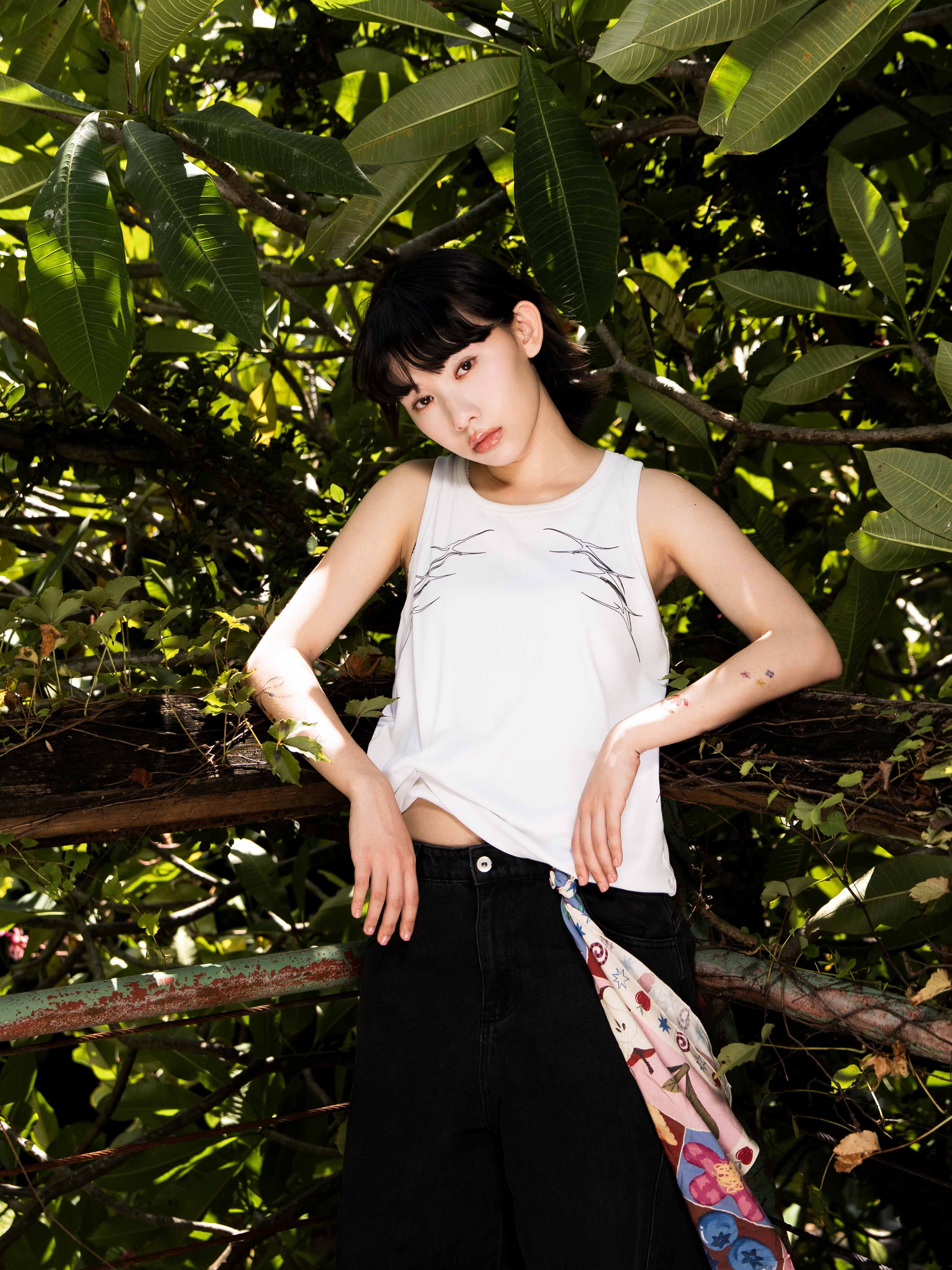 SIMON MADE shen-010 SYMMETRIC EDGE（對稱邊緣）坦克 背心