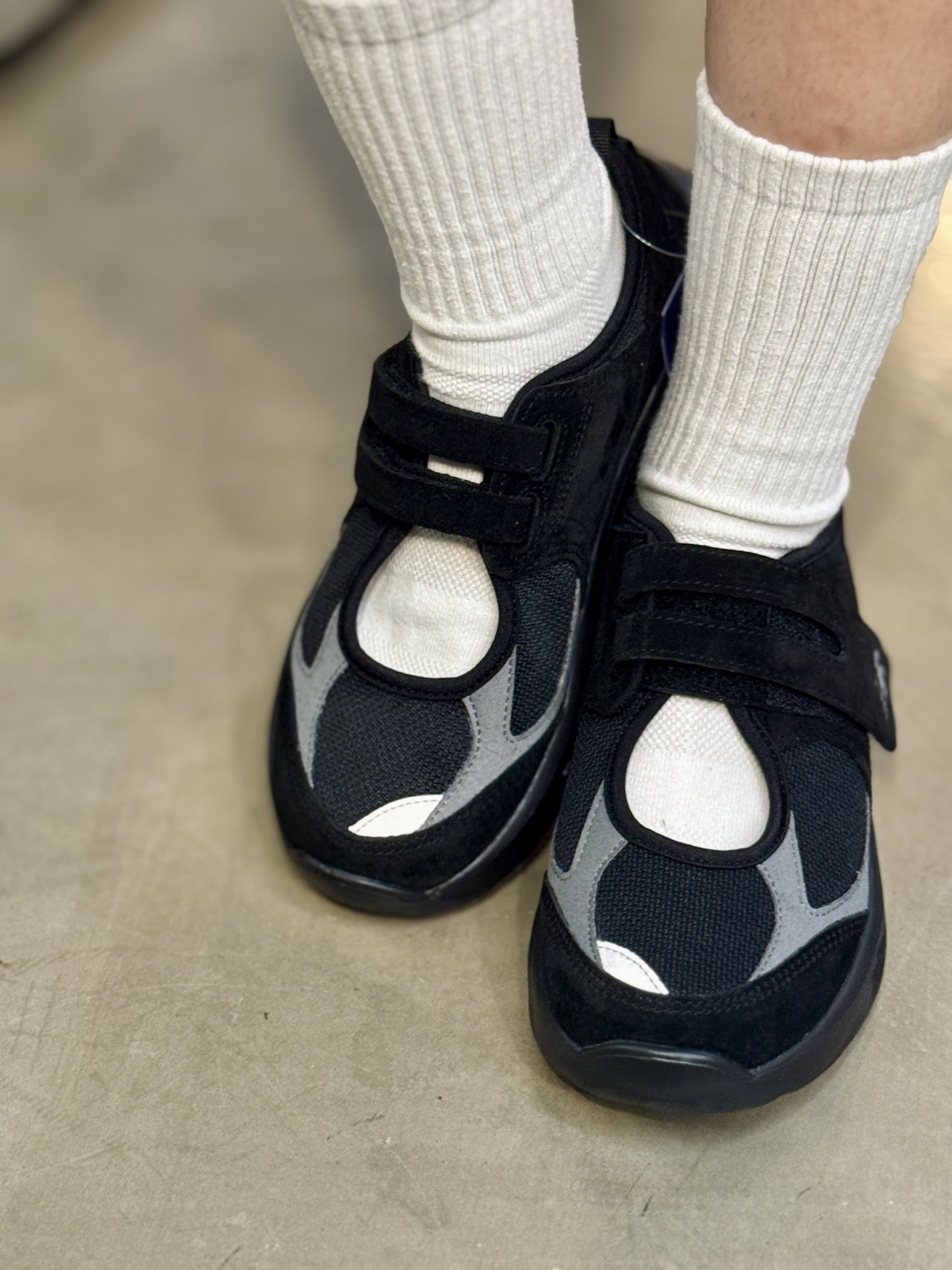 [現貨] New Balance FW Breeze Black SD2203BK