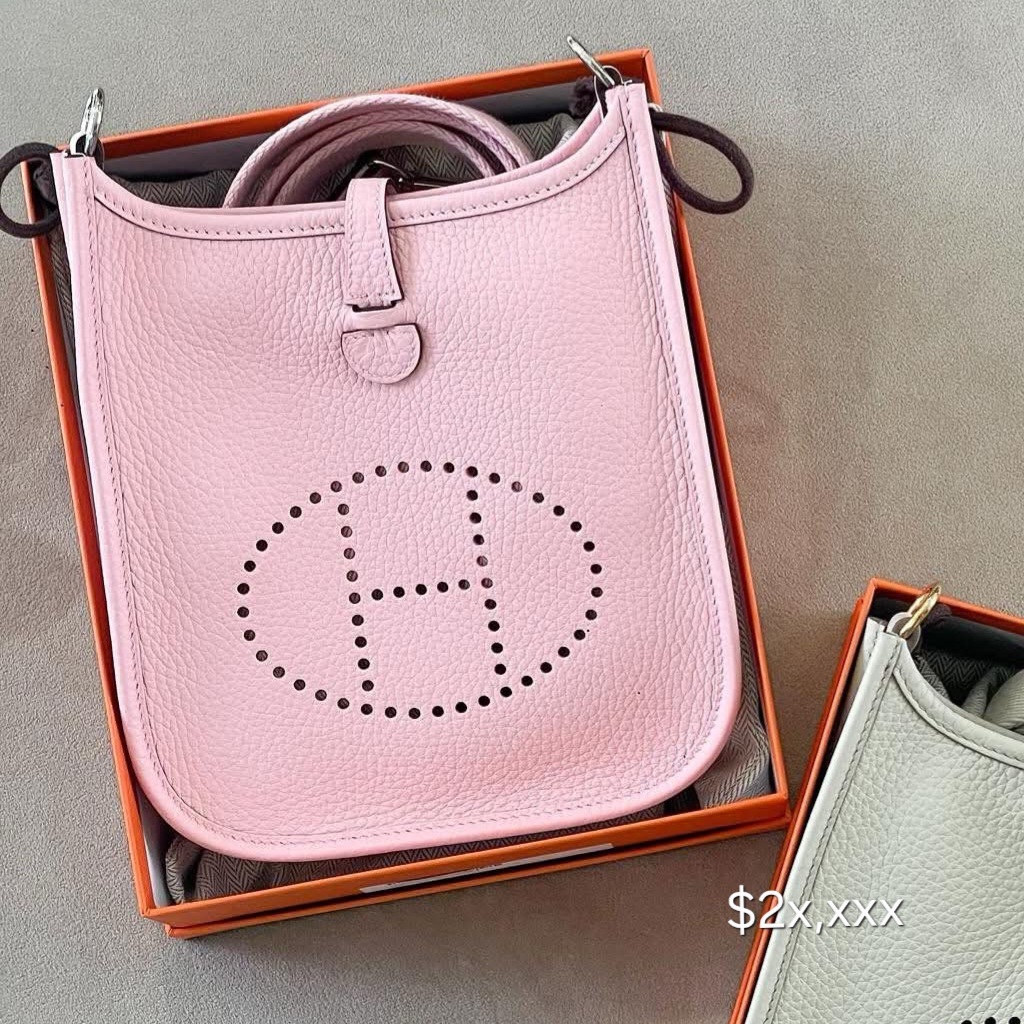 Hermes Evelyne Mini TC clemence Leather Rose Sakura PHW  HK$2x,xxx 詳情請PM我哋 (HK$2,000 訂金)