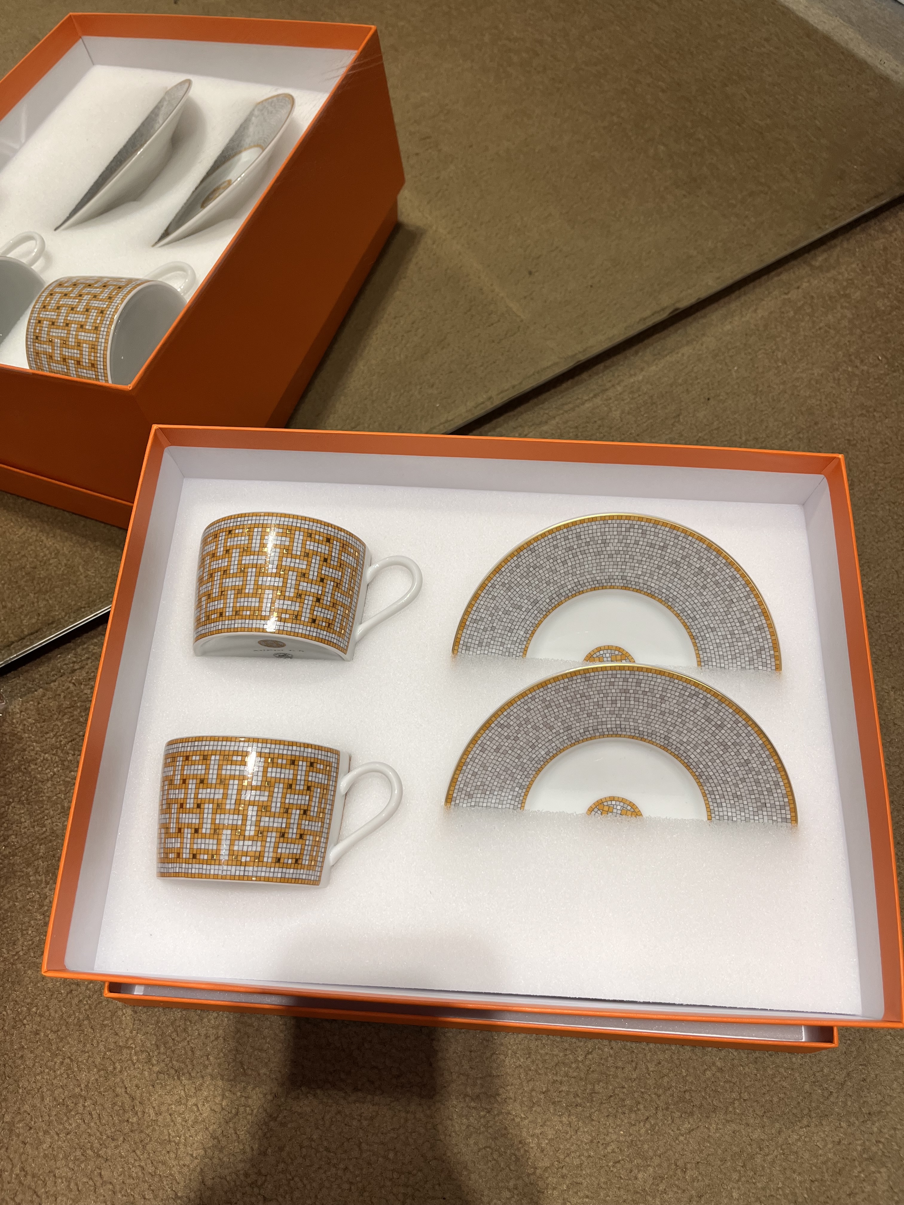 Mosaique au 24 茶杯碟套裝 金色