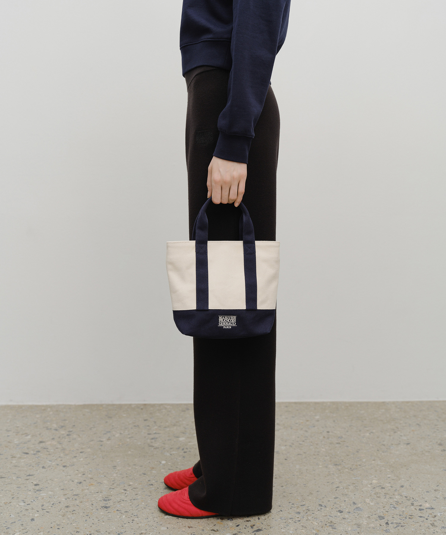 【直播】MFG LL0921408 刺繡帆布托特包