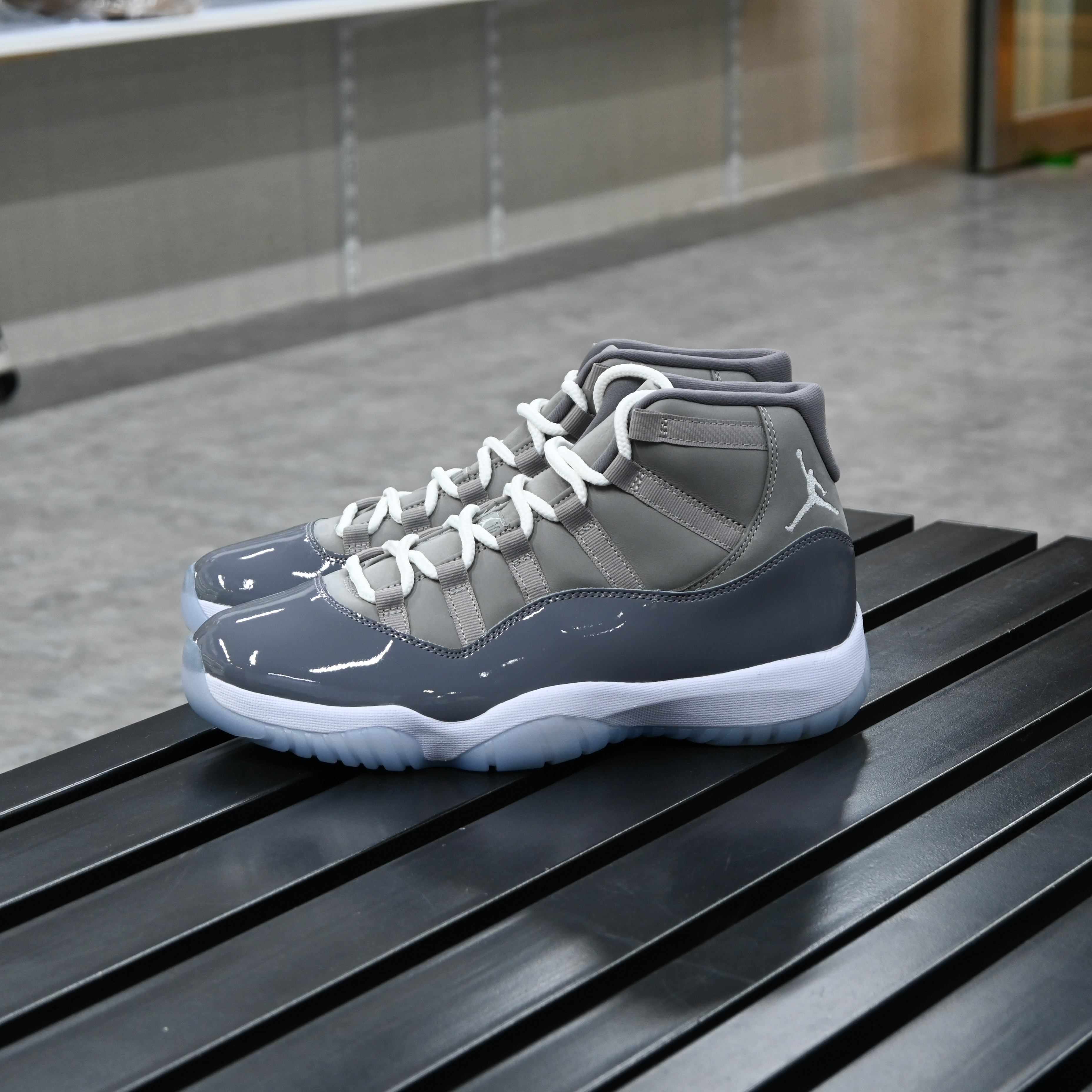 Air Jordan 11 Retro Cool Grey CT8012-005