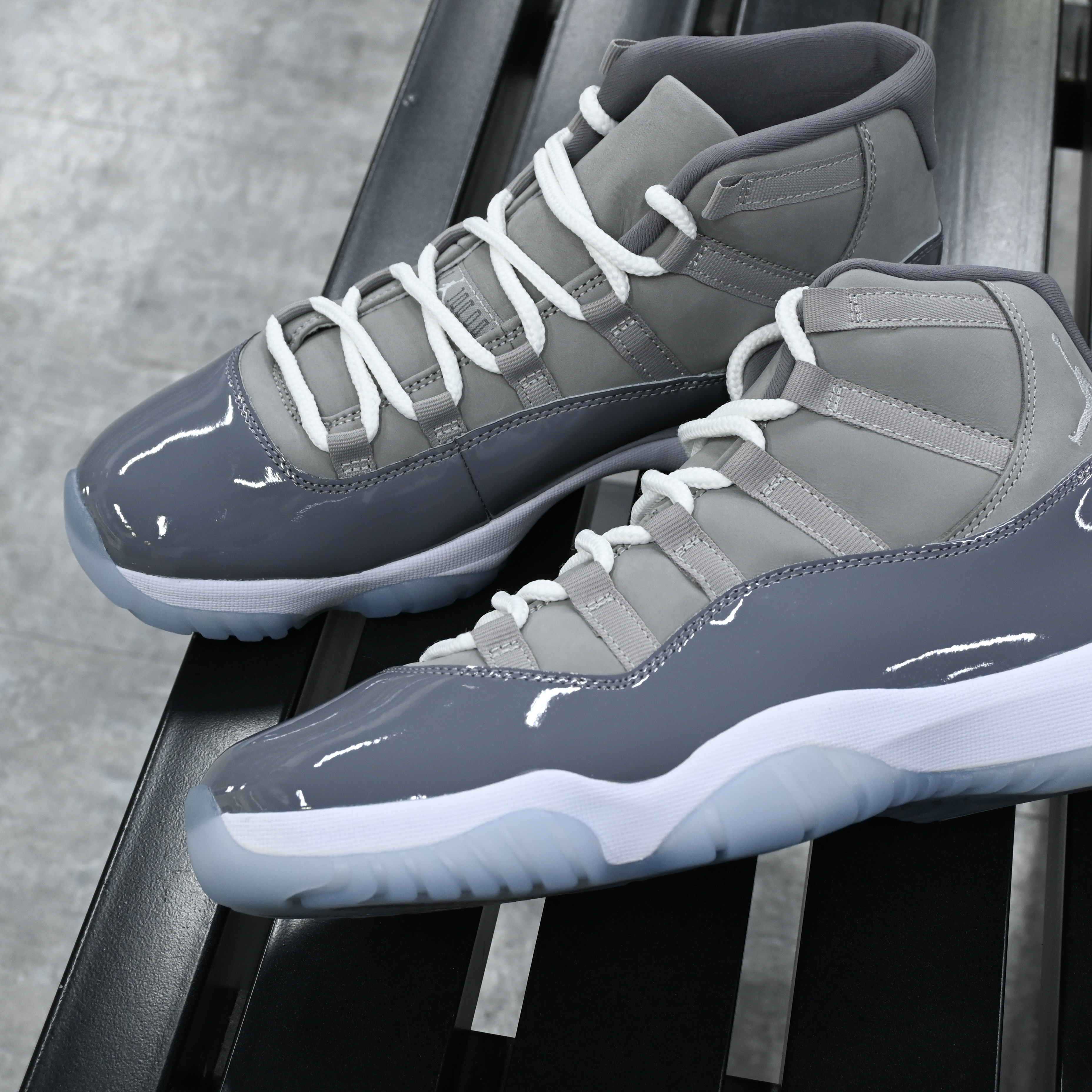Air Jordan 11 Retro Cool Grey CT8012-005