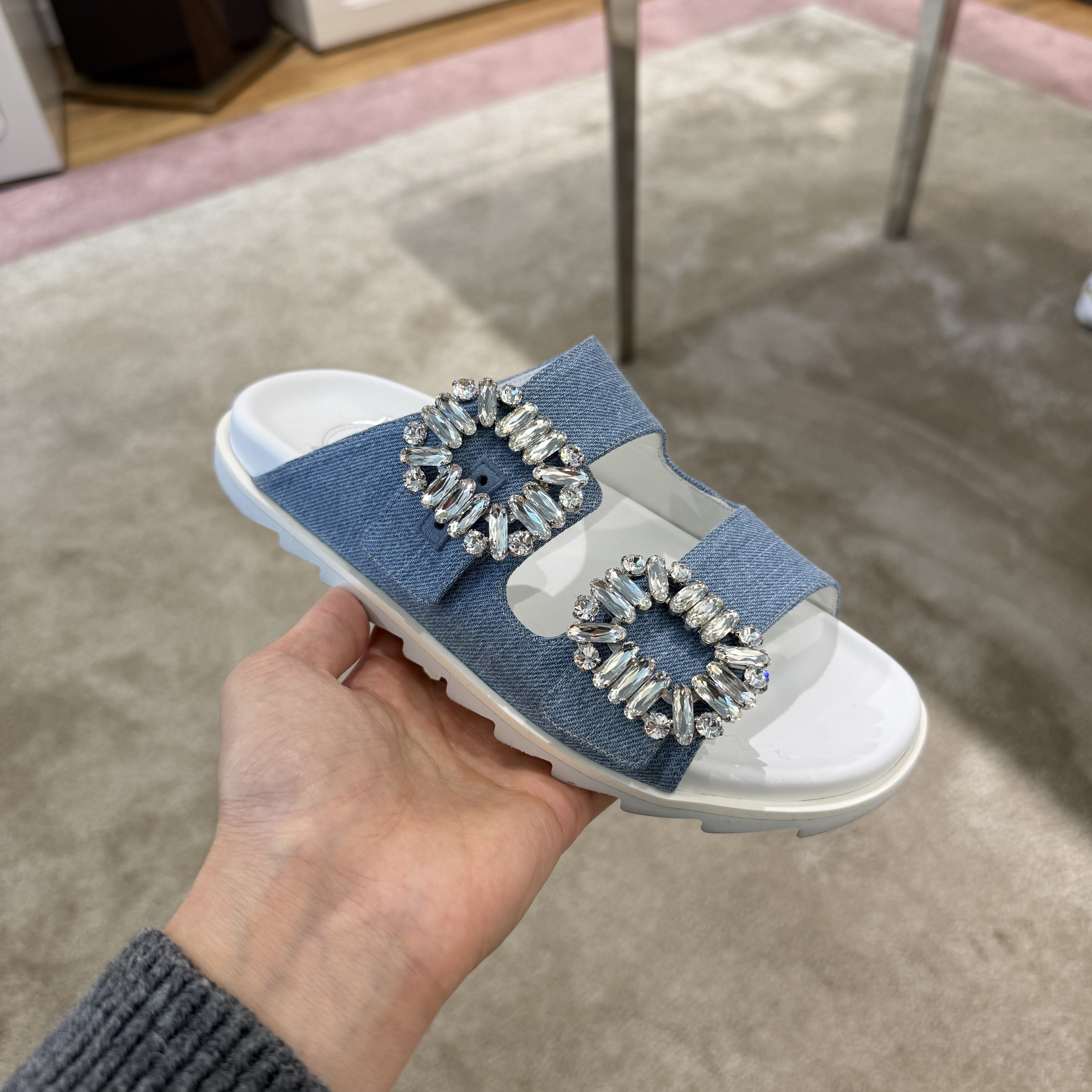 Roger Vivier slidy Viv strass denim sandals blue