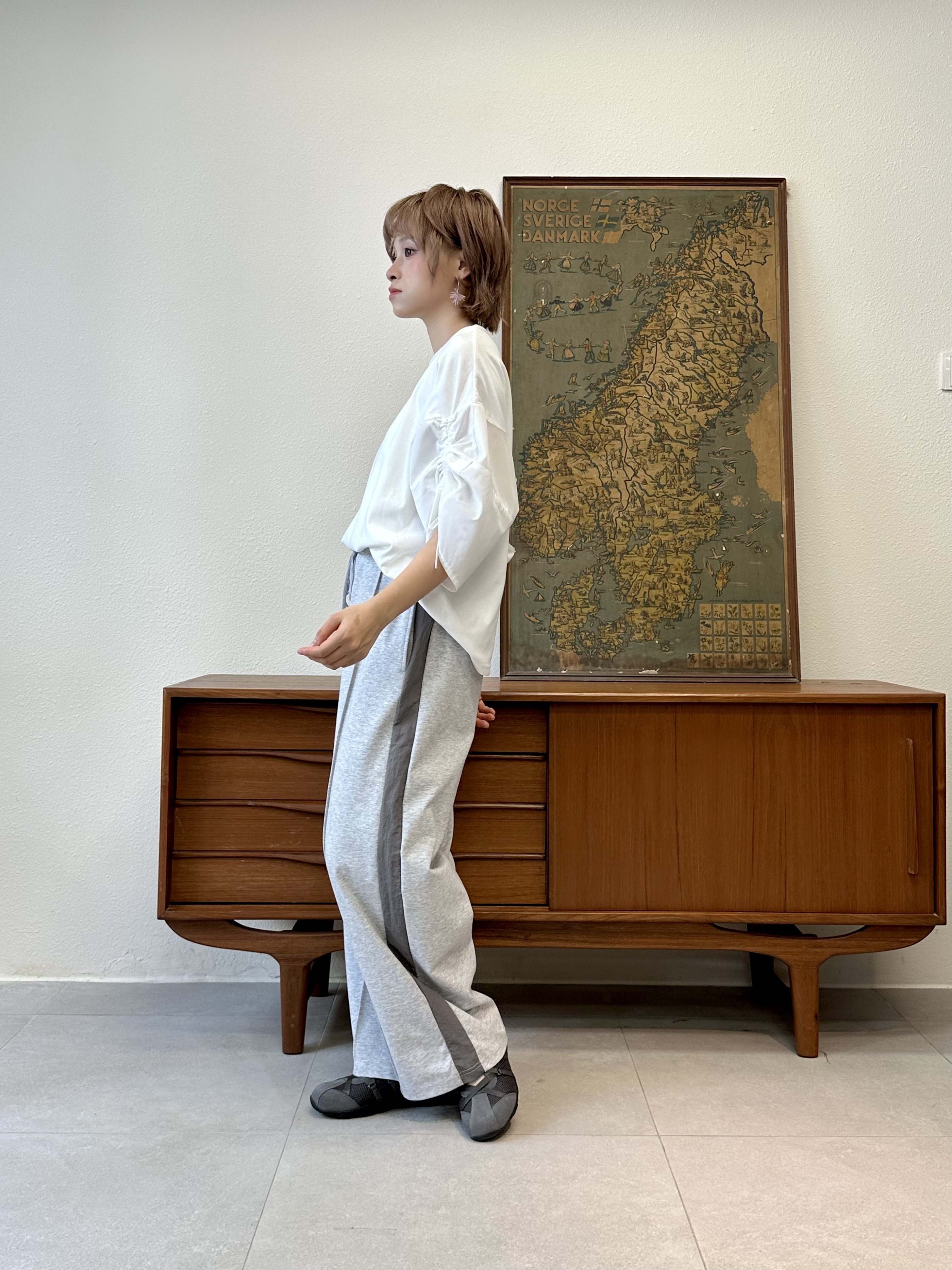 泡泡束繩袖上衣 - BL53795