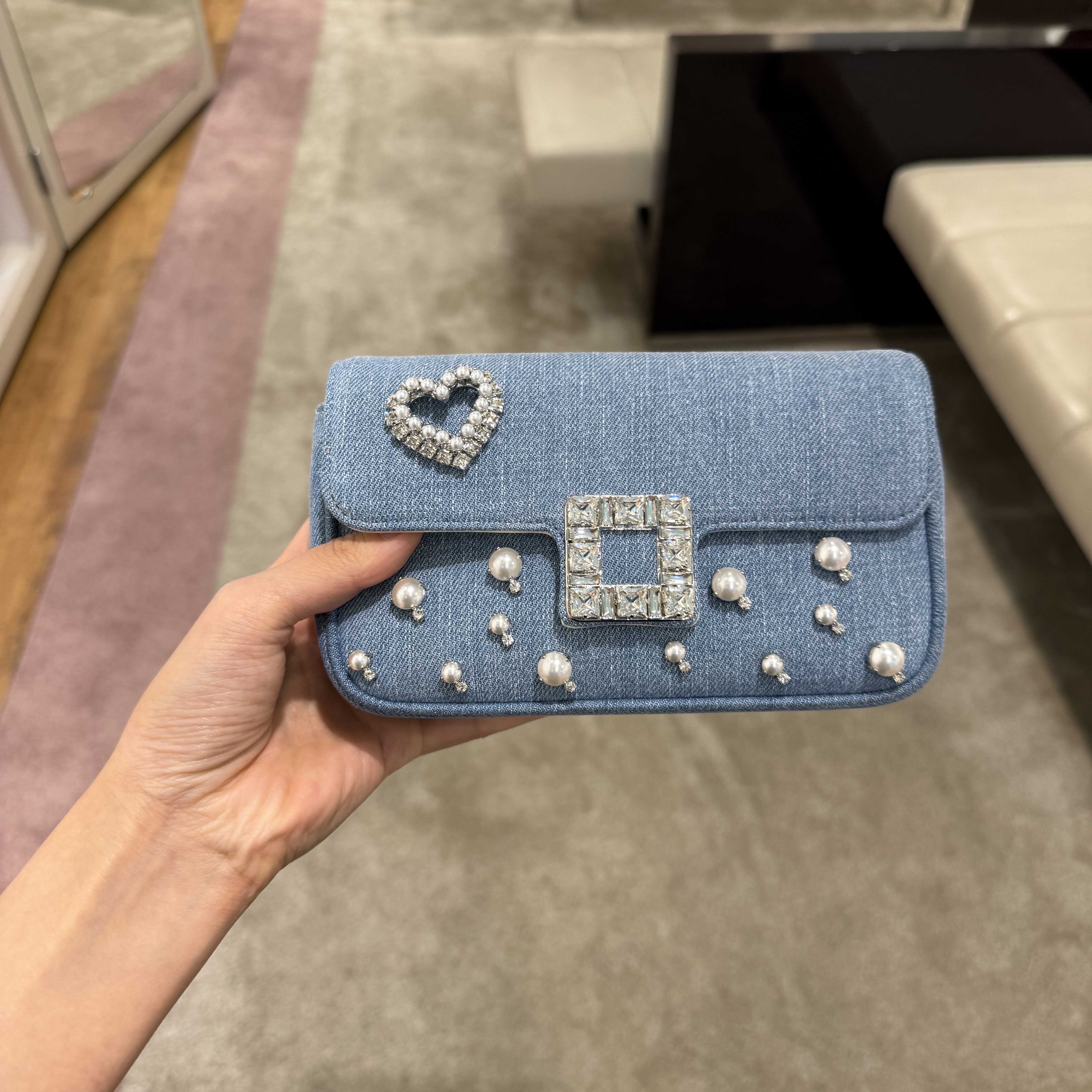 Roger Vivier RV Denim Pearls mini chain bag blue