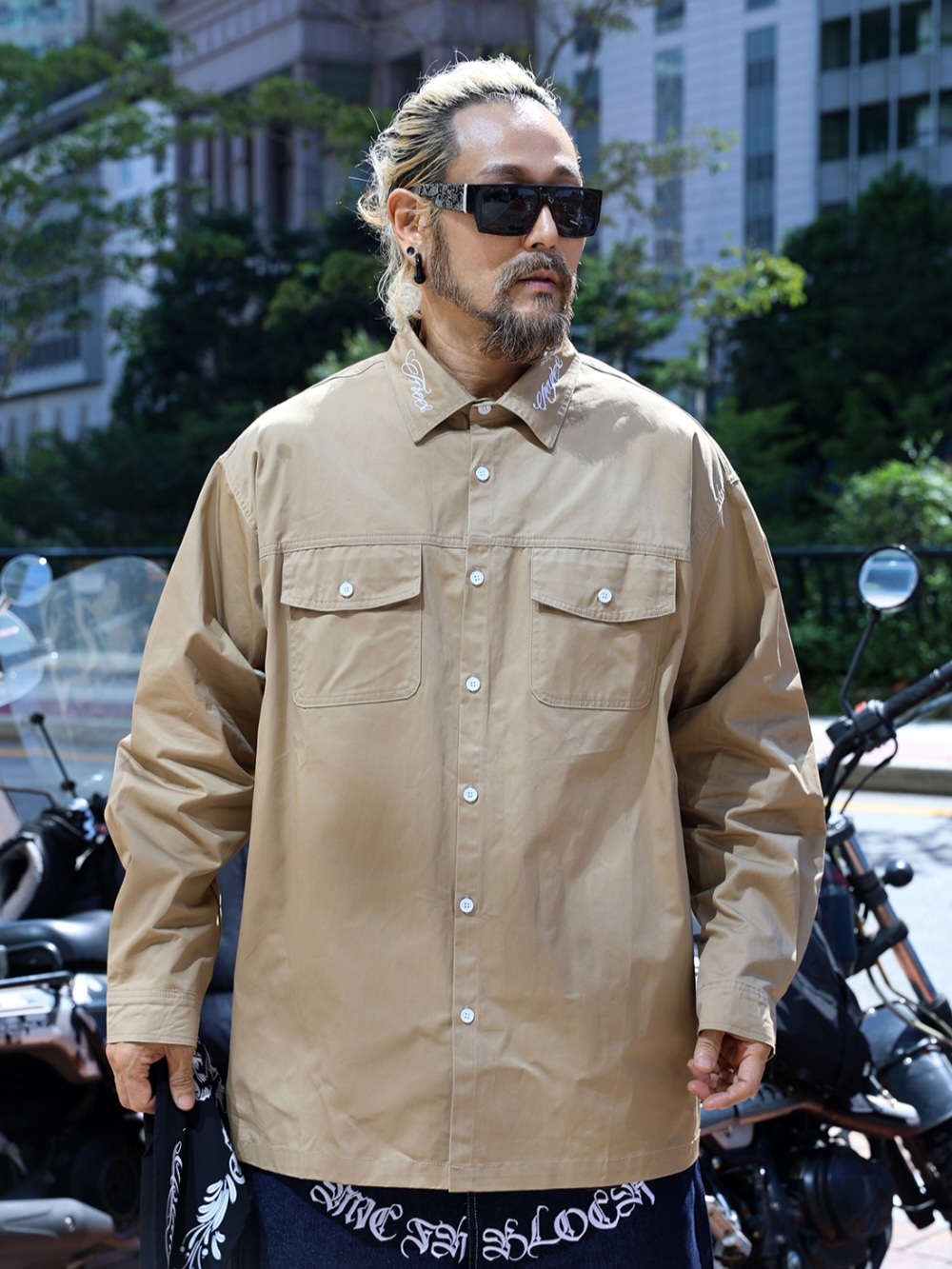 Kara 字母刺繡襯衫夾克