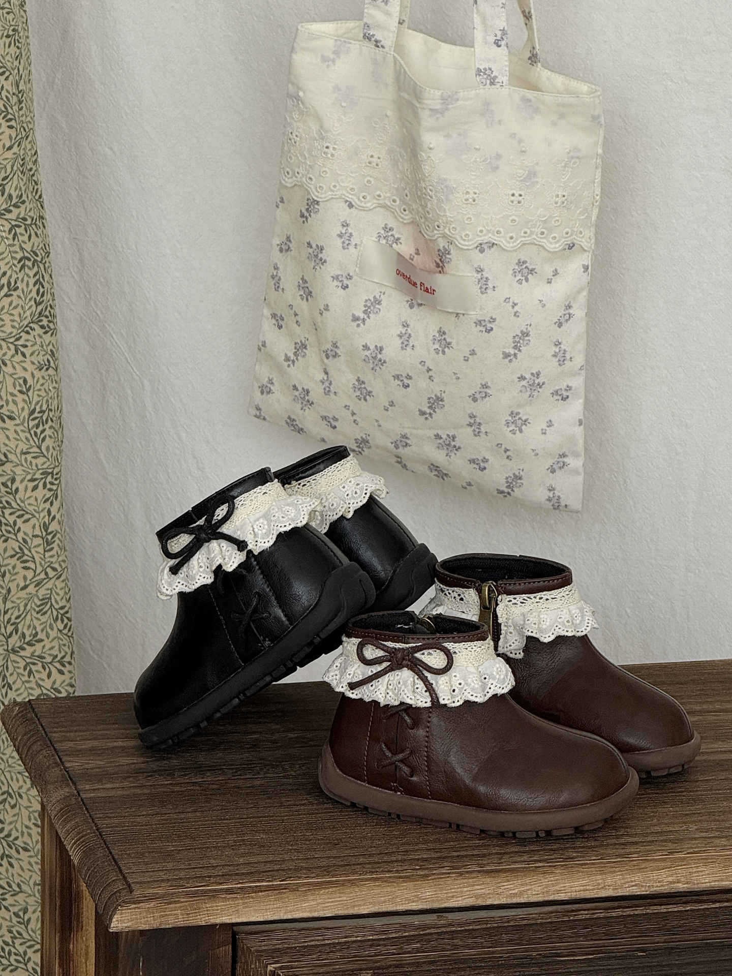 復古蕾絲低筒靴