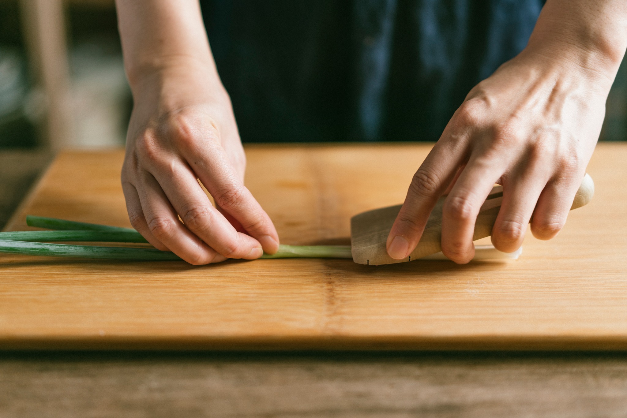 小柳產業日本製超好用刮蔥絲器
