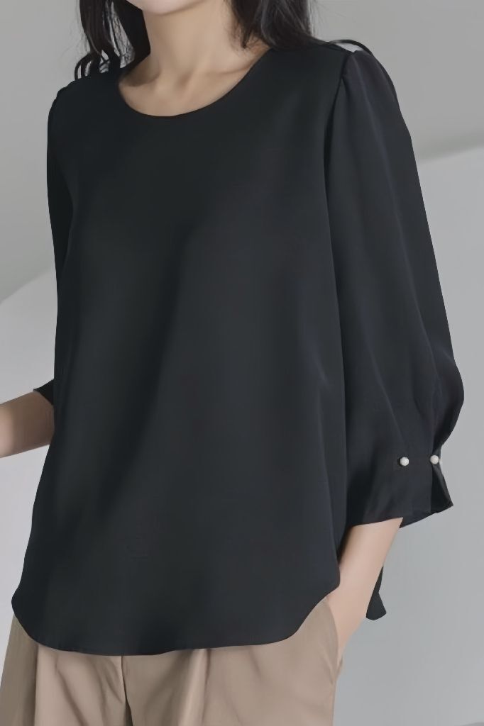 TOP#7741 🤍釘珠束袖輕泡泡上衣