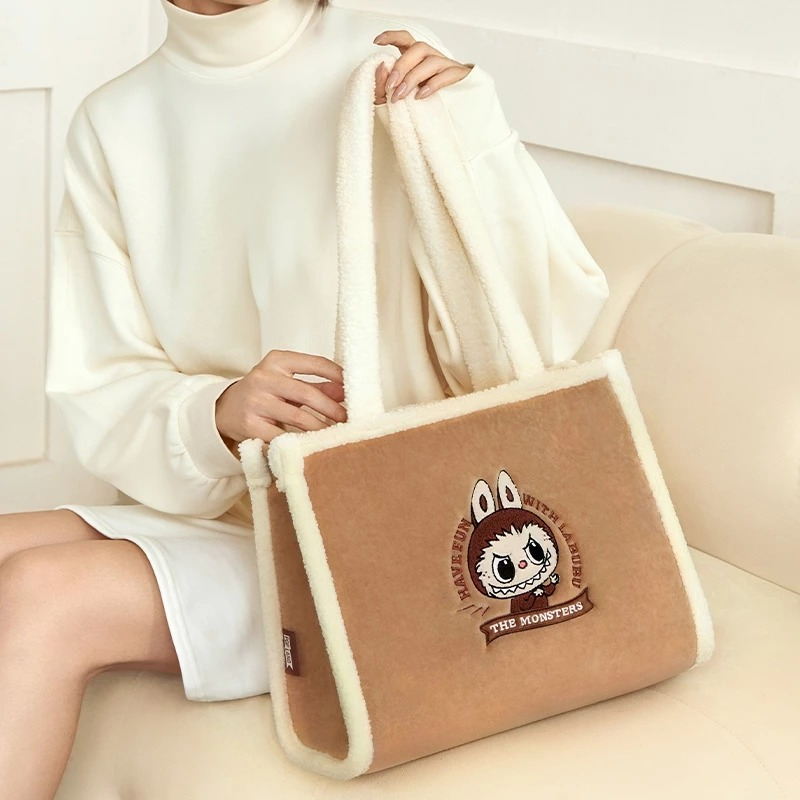 (預訂月尾到貨)POP MART Classic Bag Labubu Series - Plush Tote Bag (Brown)