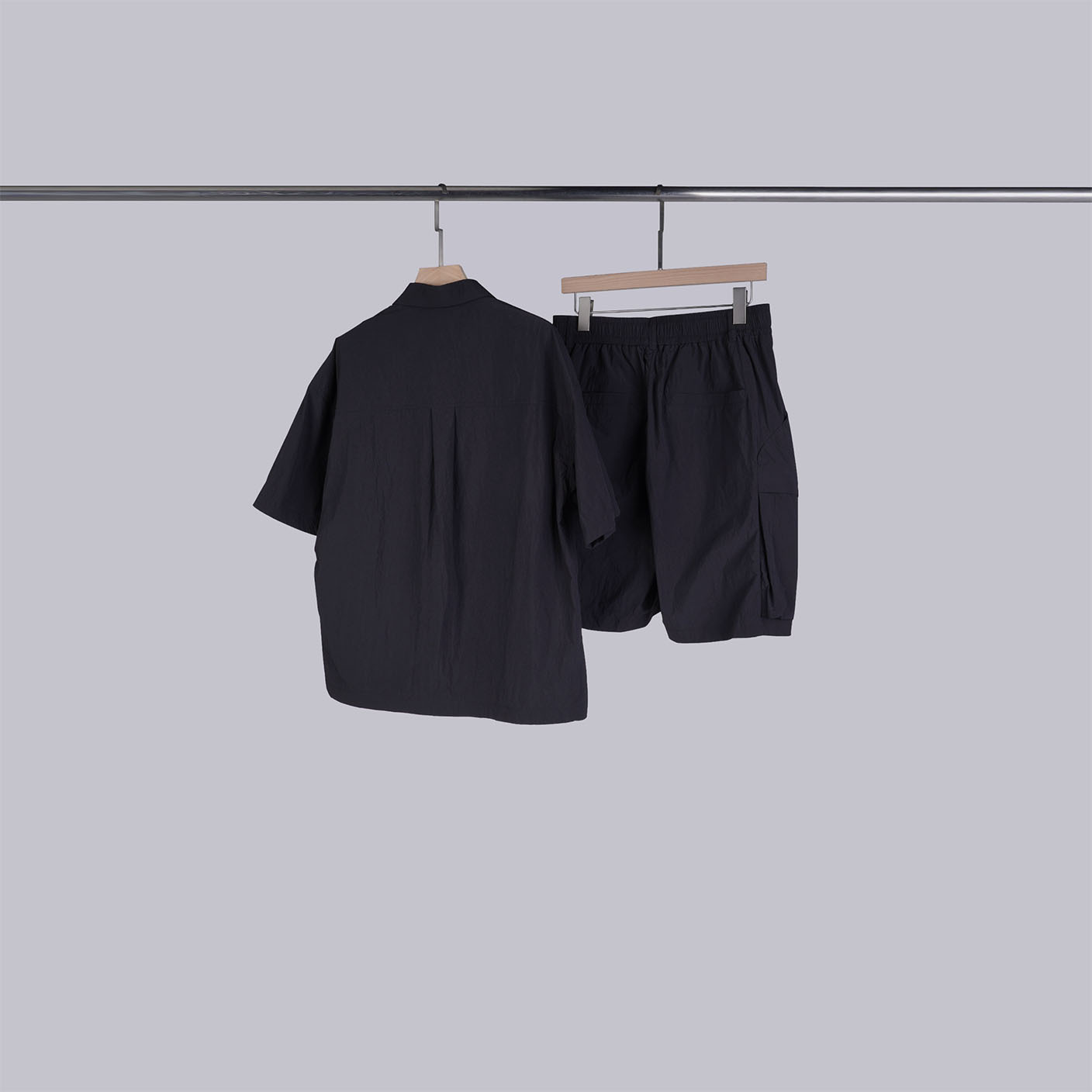 設計感口袋刺繡襯衫+短褲 | 就是黑 | 套裝