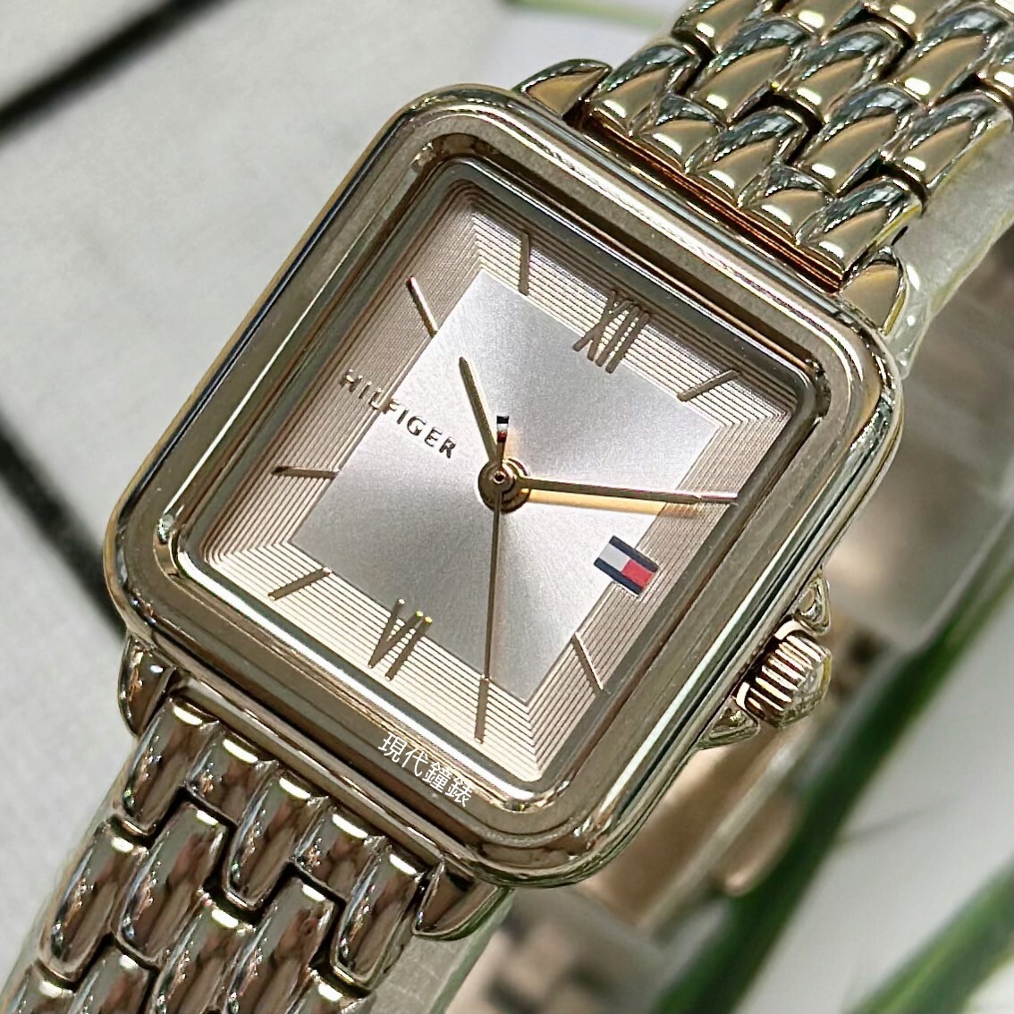 【Tommy Hilfiger】1782833 22mm Modern Watch