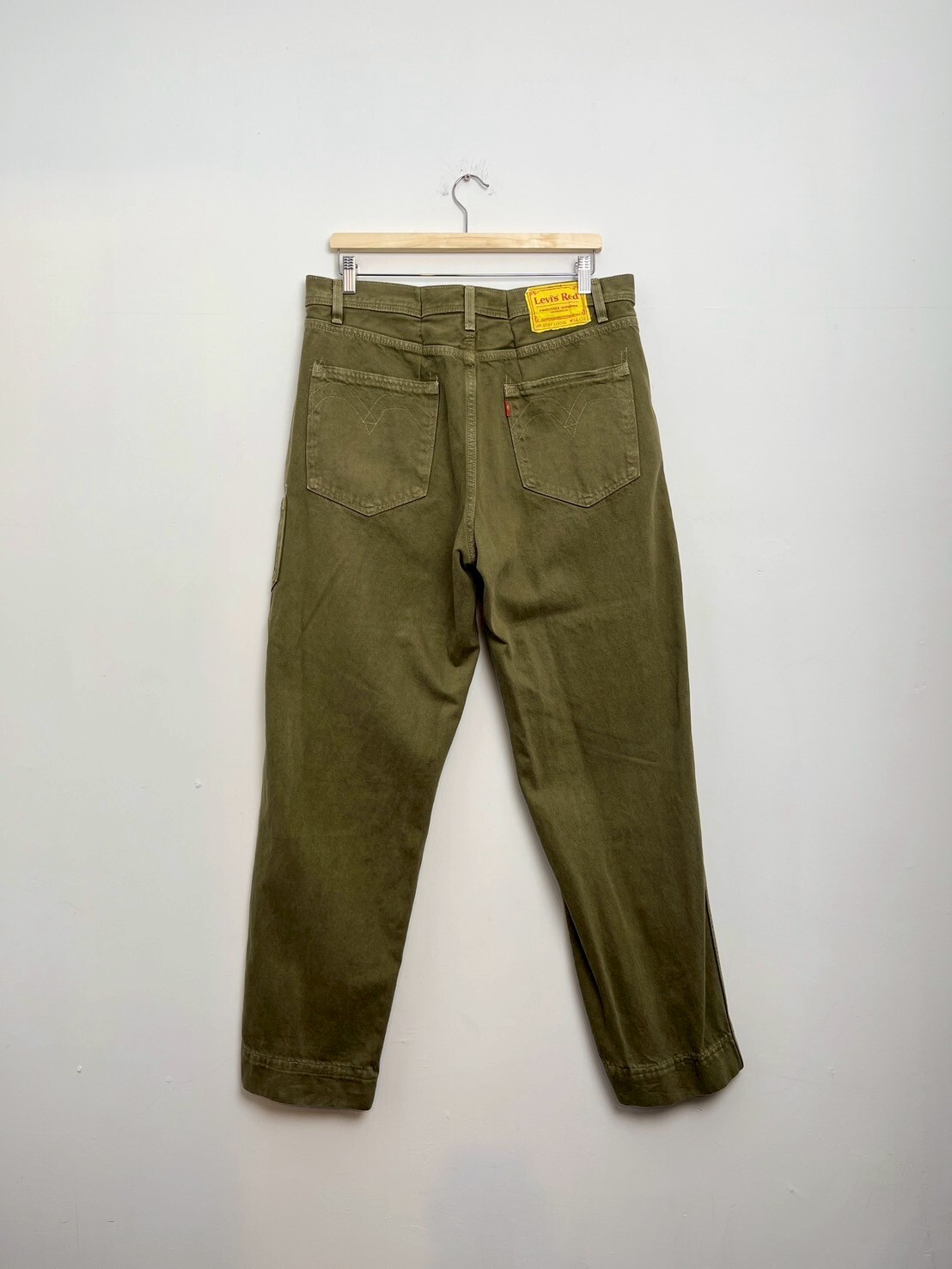 Levis Red Positively Superior 505 Utility Green Jeans SIZE W34
