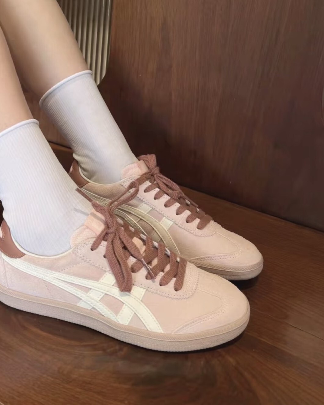 Onitsuka Tiger 鬼塚虎 Tokuten 草莓夾心