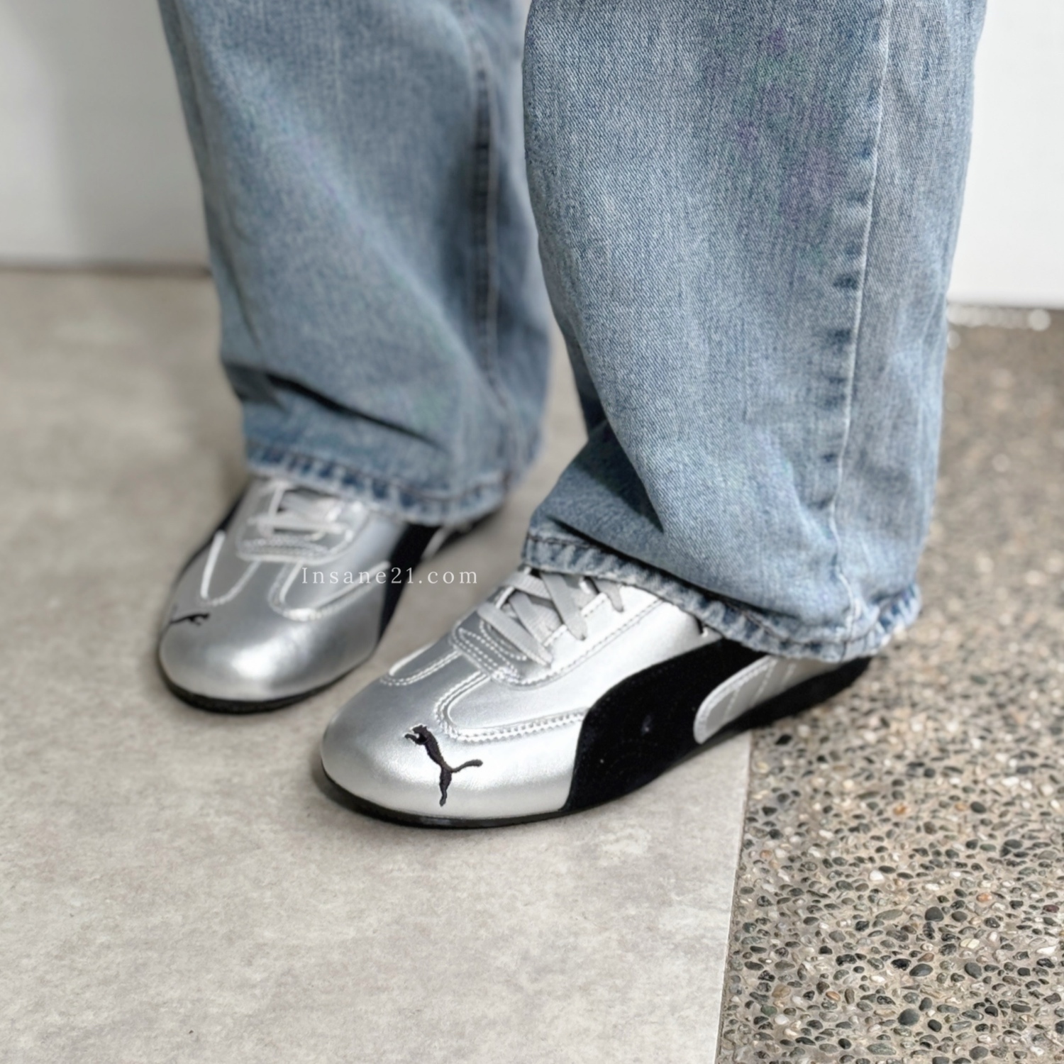 PUMA SPEEDCAT 銀黑 賽車鞋  Rosé朴彩英 代言 女鞋 403689-01