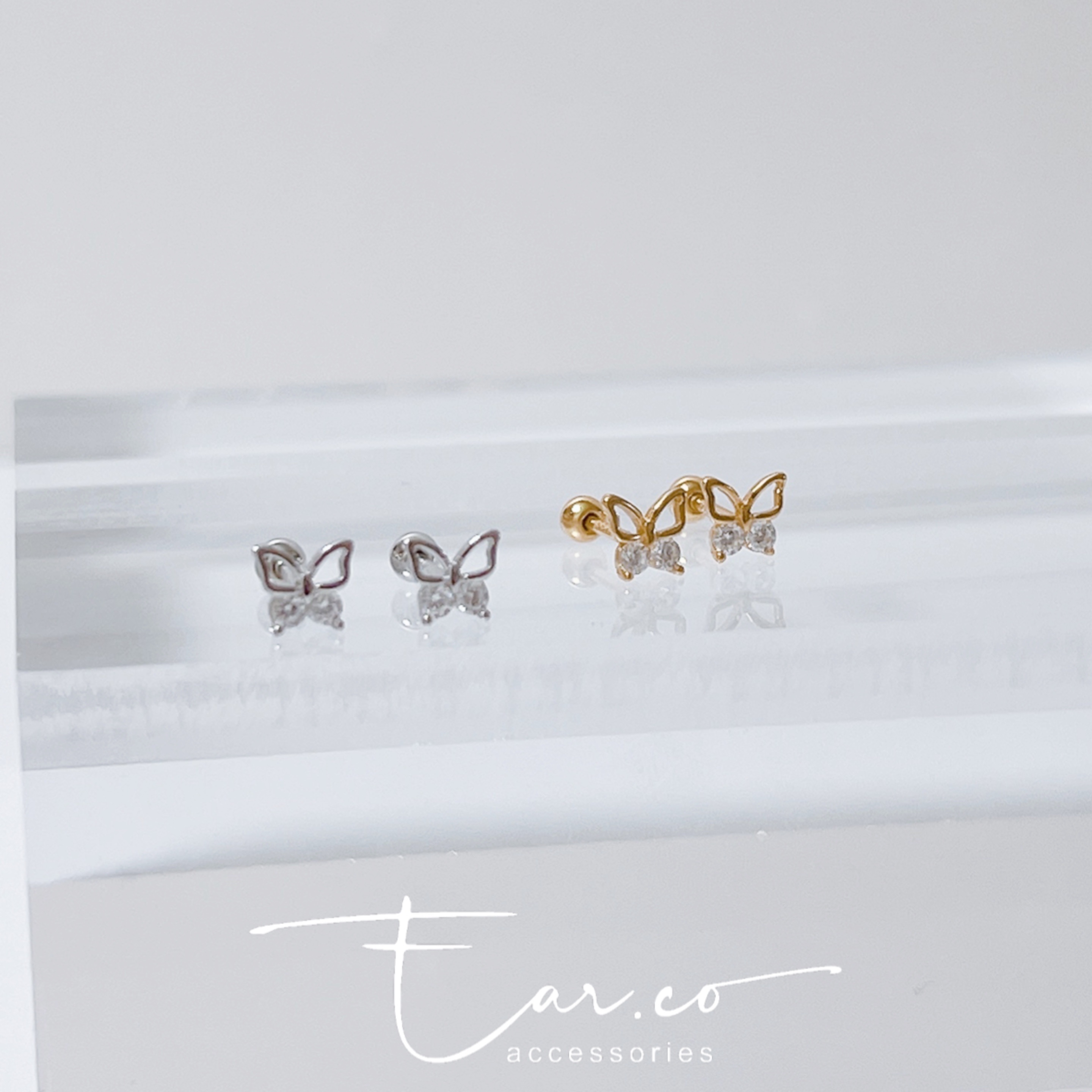 閃石鏤空小蝴蝶純銀耳珠/耳骨釘 [一對] #A1117