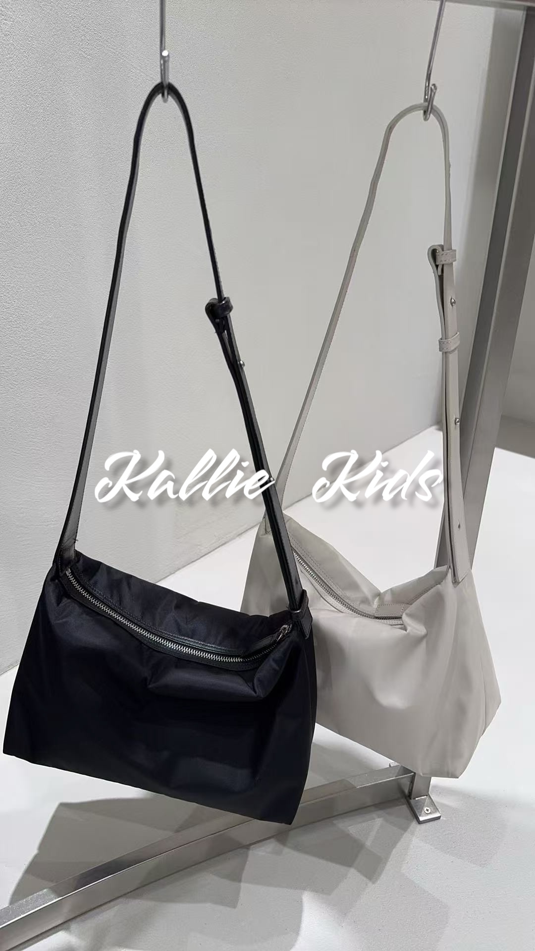 小眾品牌 DEARNI - 簡約牛皮帶多用途包（帶位可調校長短）