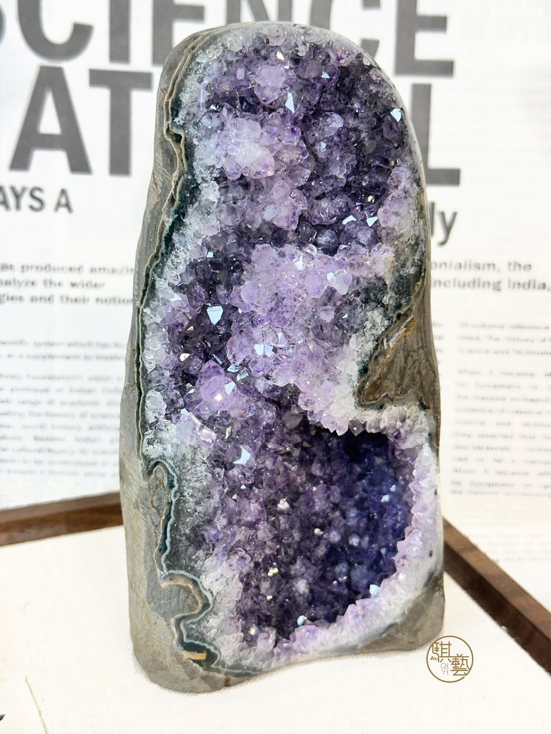 紫晶鎮｜能量聚財化煞水晶鎮宅擺件