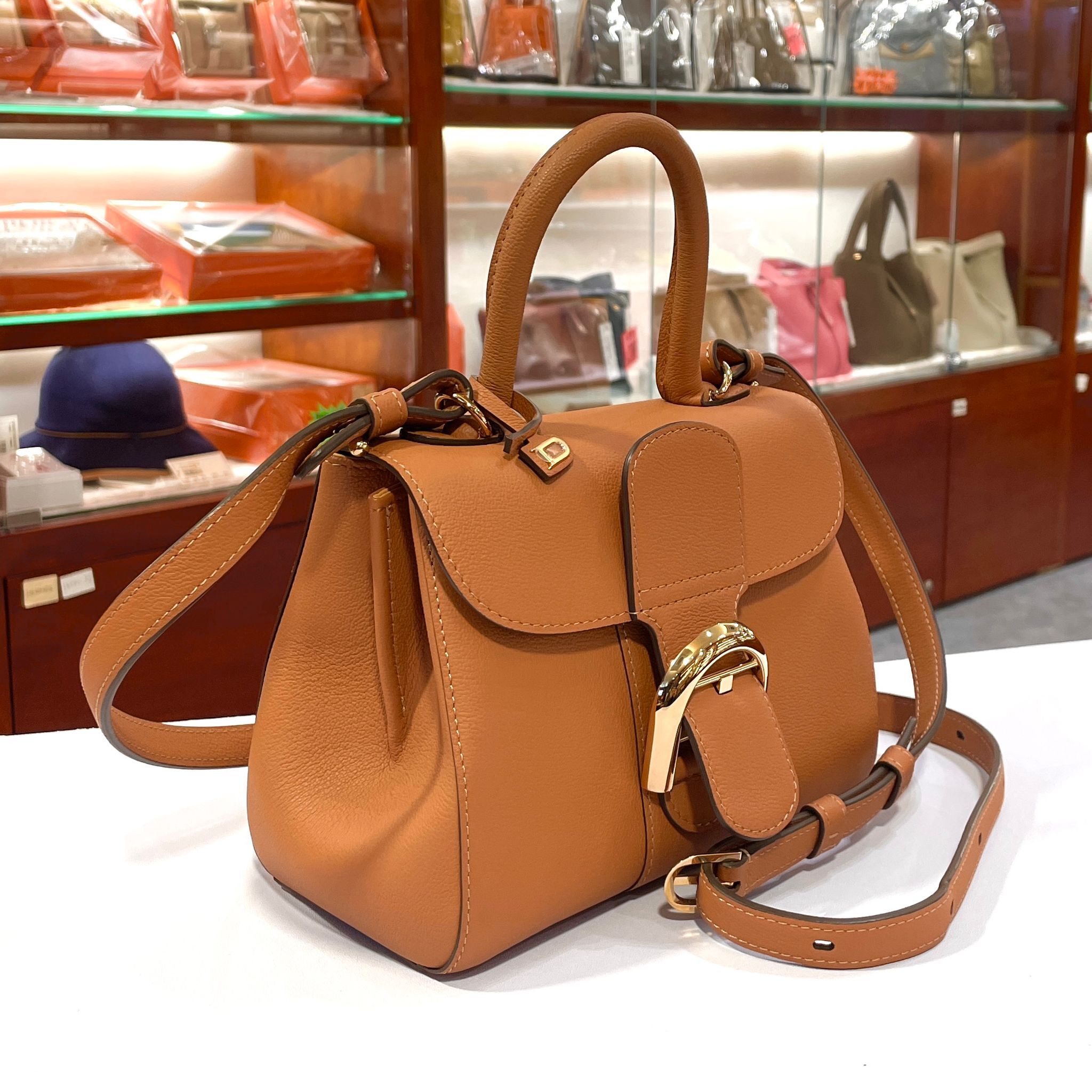 全新DELVAUX BRILLANT MINI 焦糖色/金扣 REDEO CALF #BRAND NEW #香榭站正品98382076