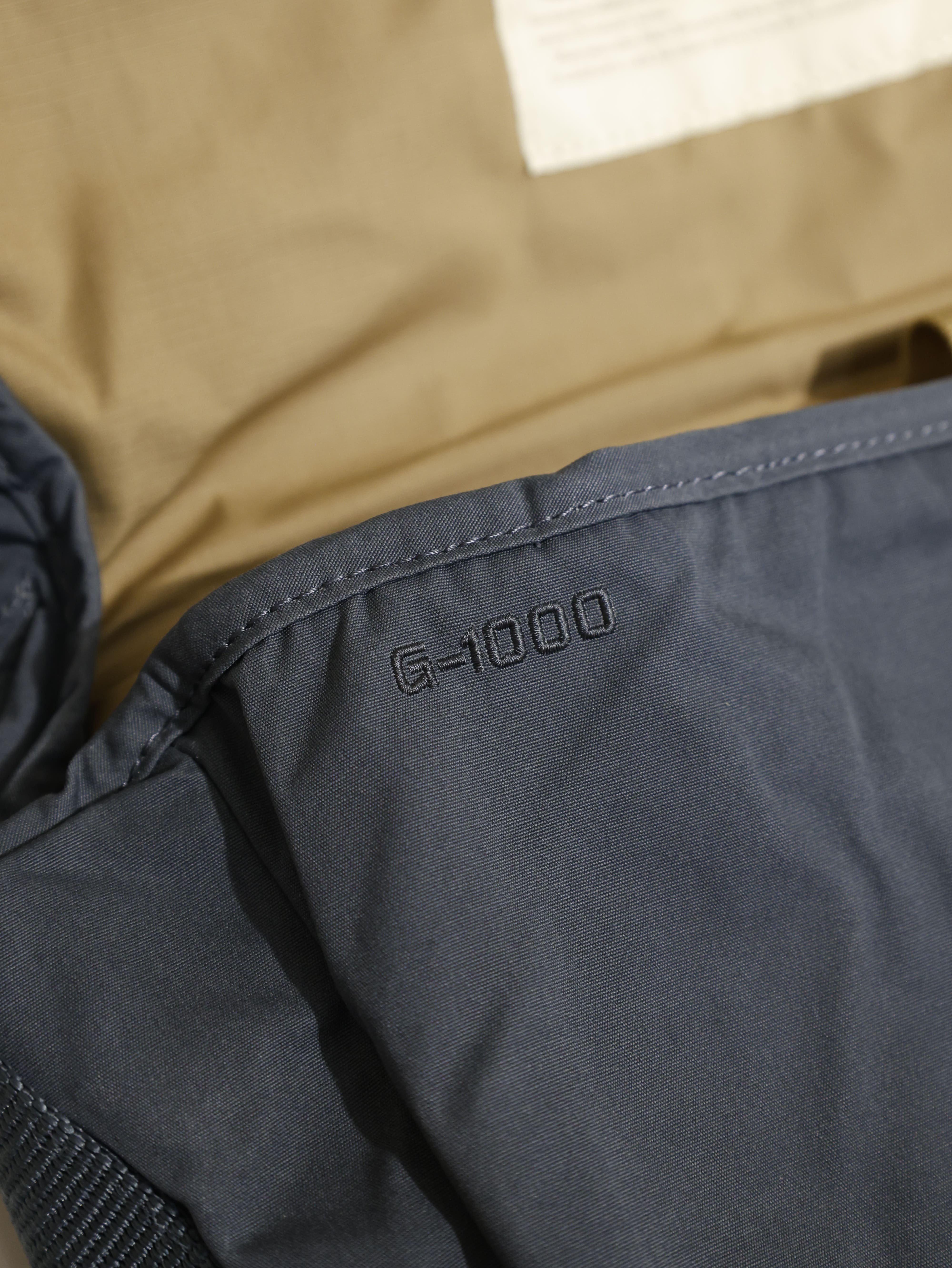 FJALLRAVEN 小狐狸 Greenland Shoulder Bag Small 單肩背包  FR23155