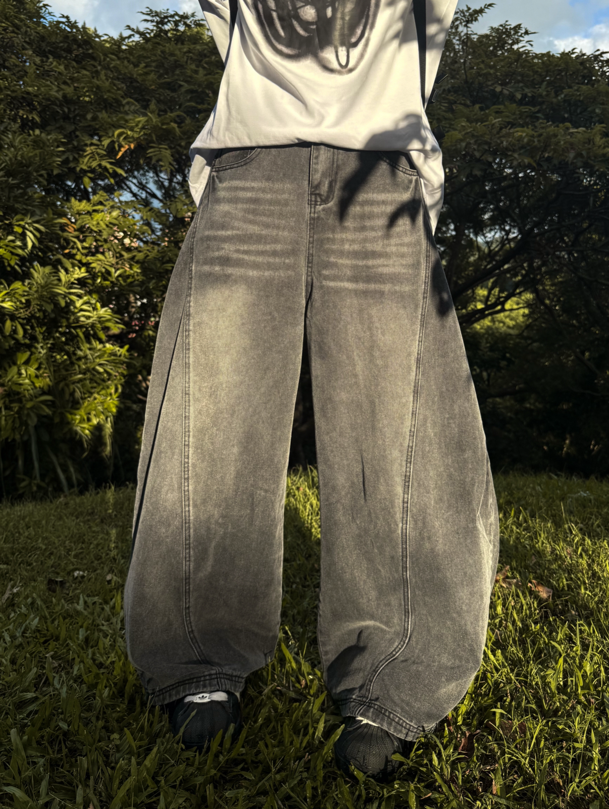 (現貨) 韓系解構刷色彎刀褲